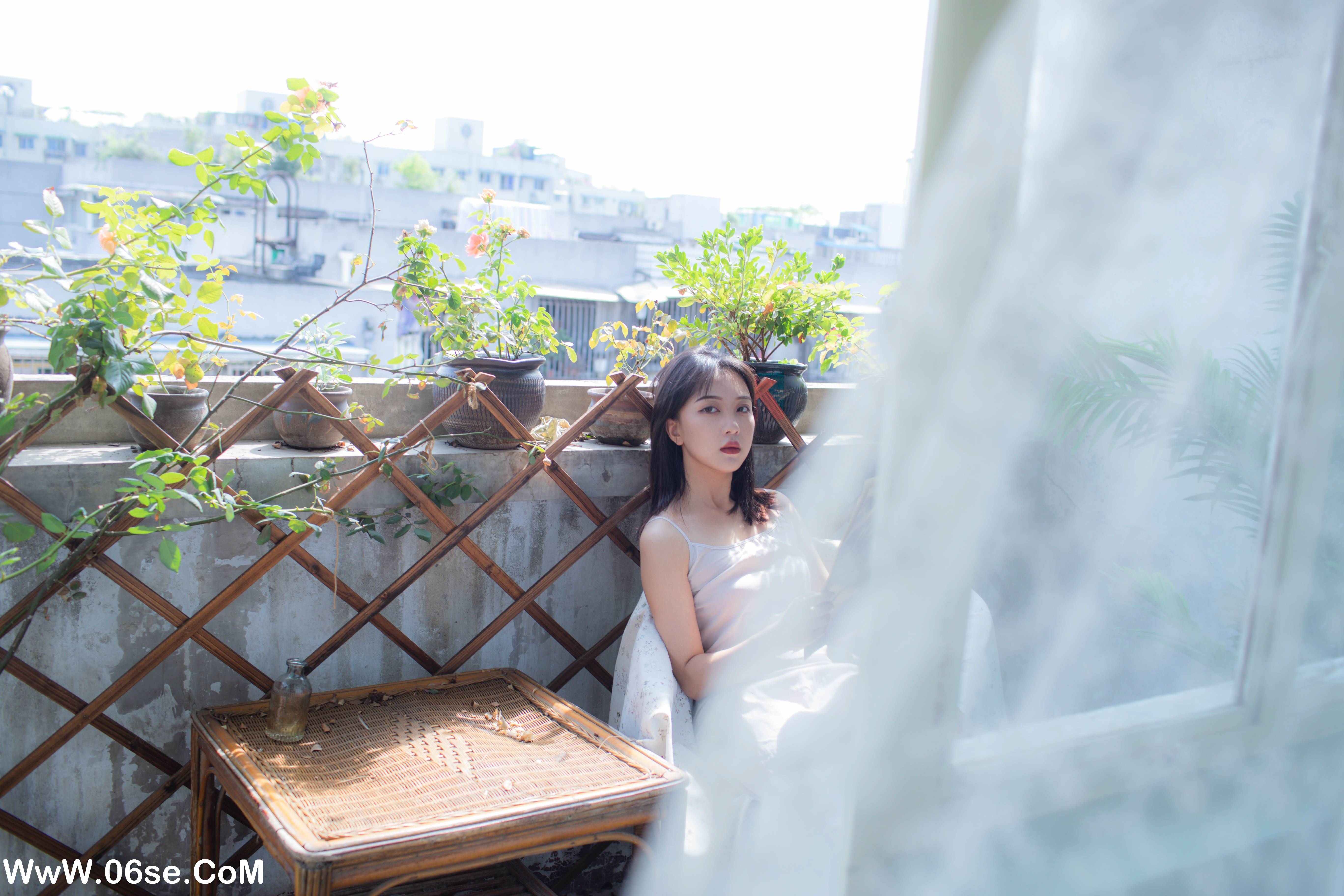 图片[3]-[YITUYU艺图语]2022.07.18 夏日终曲 MMMhedym[22+1P／138MB]-六色网