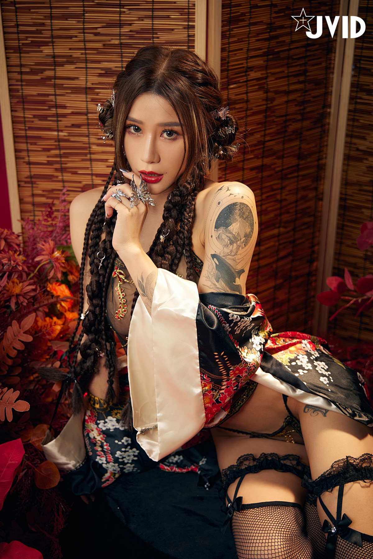 JVID精品 聖上寵幸首選～傾國傾城囍媚娘 婀娜多姿 酥胸外露 Set.02 8