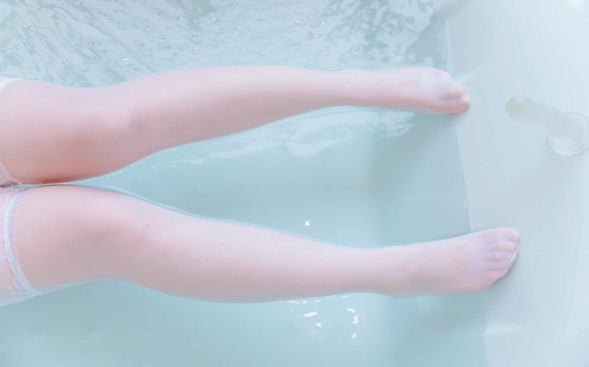 美羽miu 絲襪浴缸 Stockings Bathtub 45