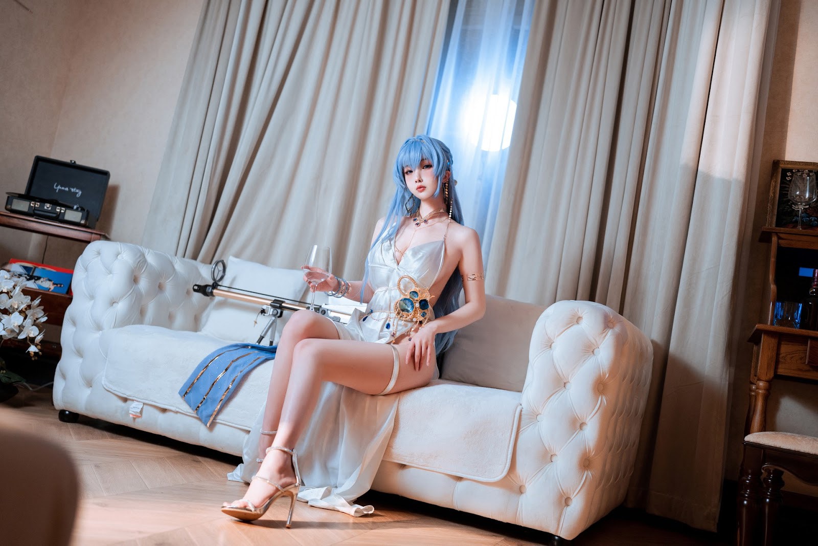 Cosplay Rioko凉凉子 海伦礼服 2