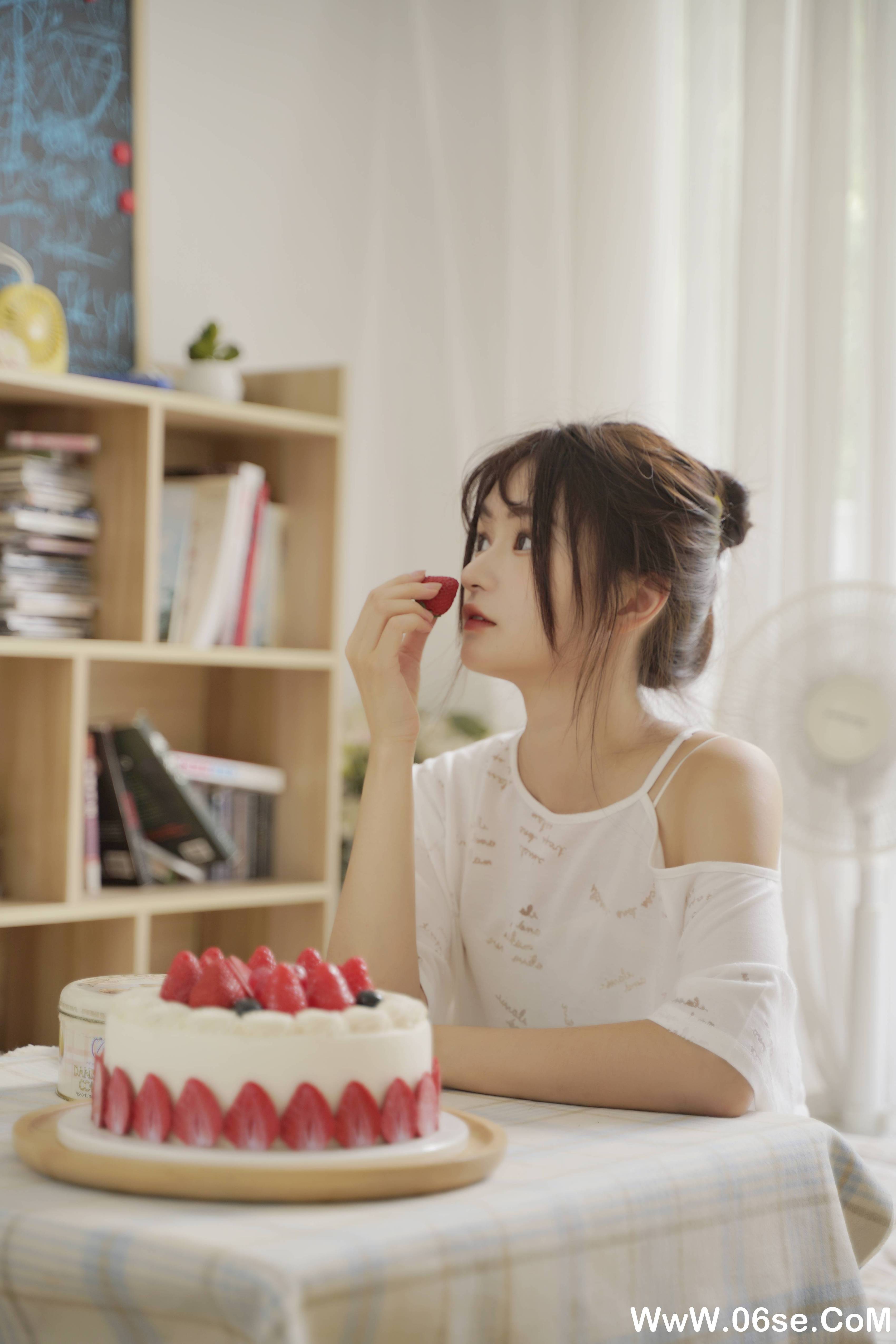 图片[3]-[YITUYU艺图语]2021.12.22 元气少女 乐丝[22+1P／176MB]-六色网