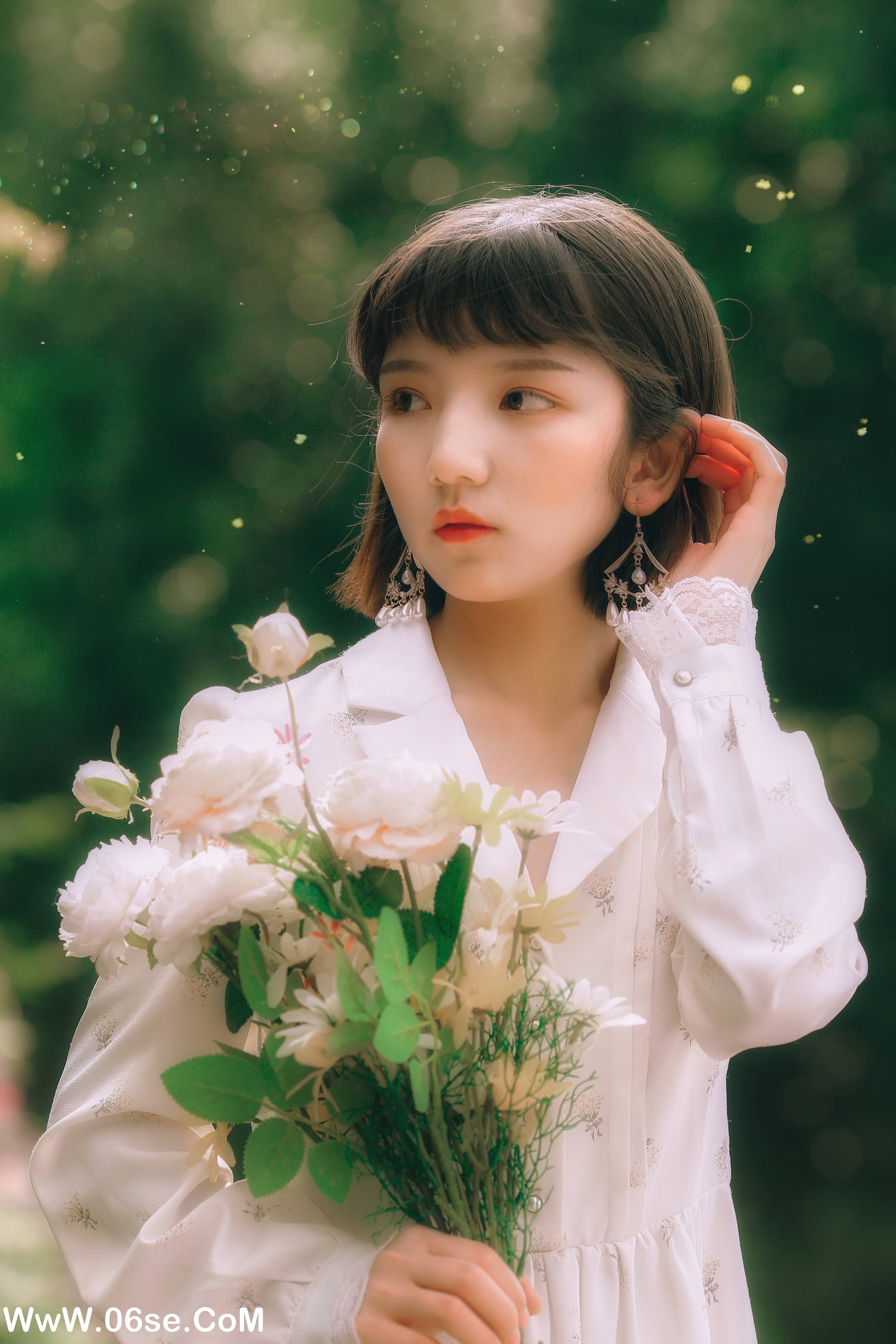 图片[25]-[YITUYU艺图语]2022.10.19 少女的裙摆 橄米[24+1P／100MB]-六色网
