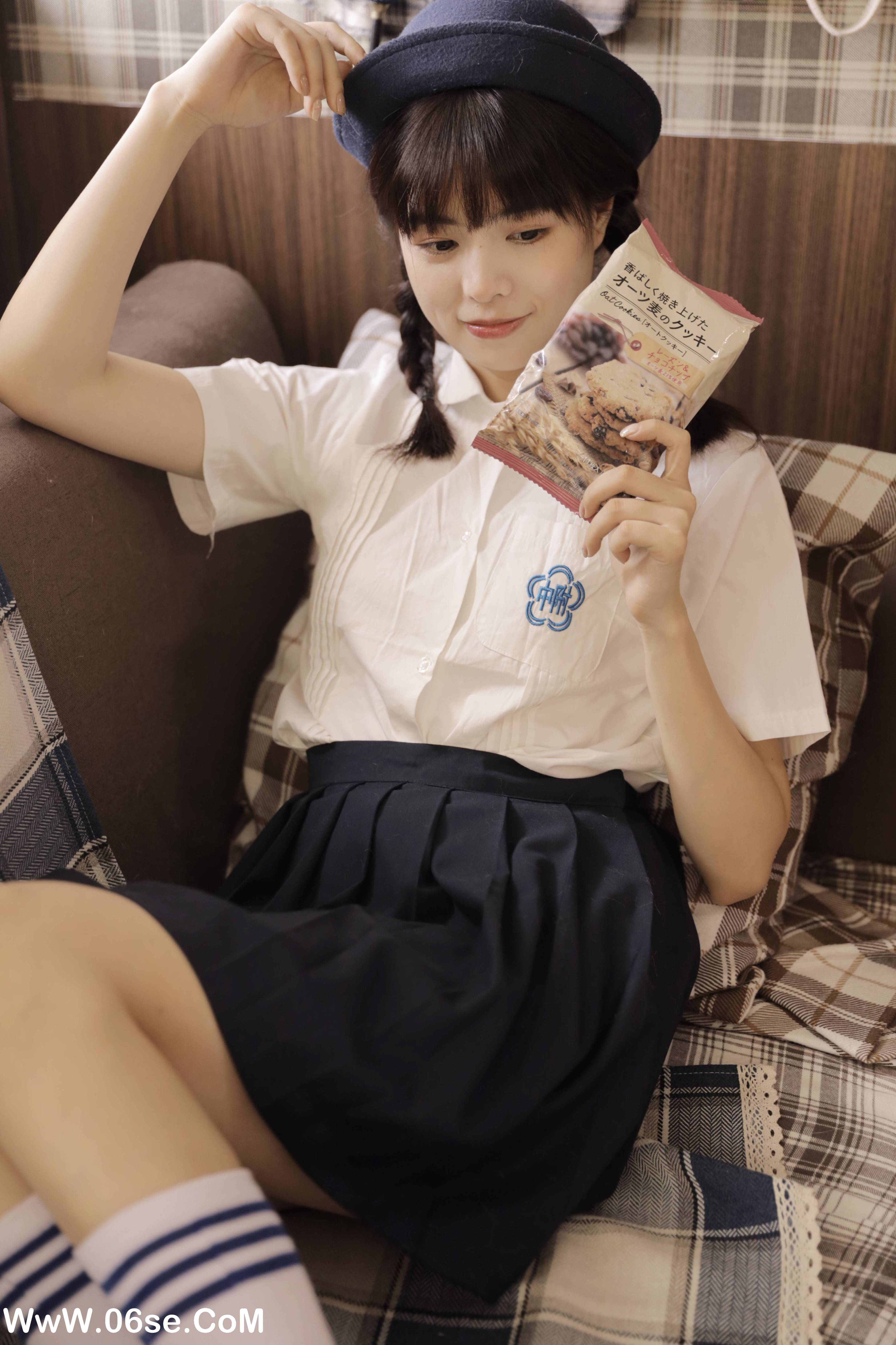 图片[11]-[YITUYU艺图语]2022.10.29 制服女孩 小谢[22+1P／202MB]-六色网