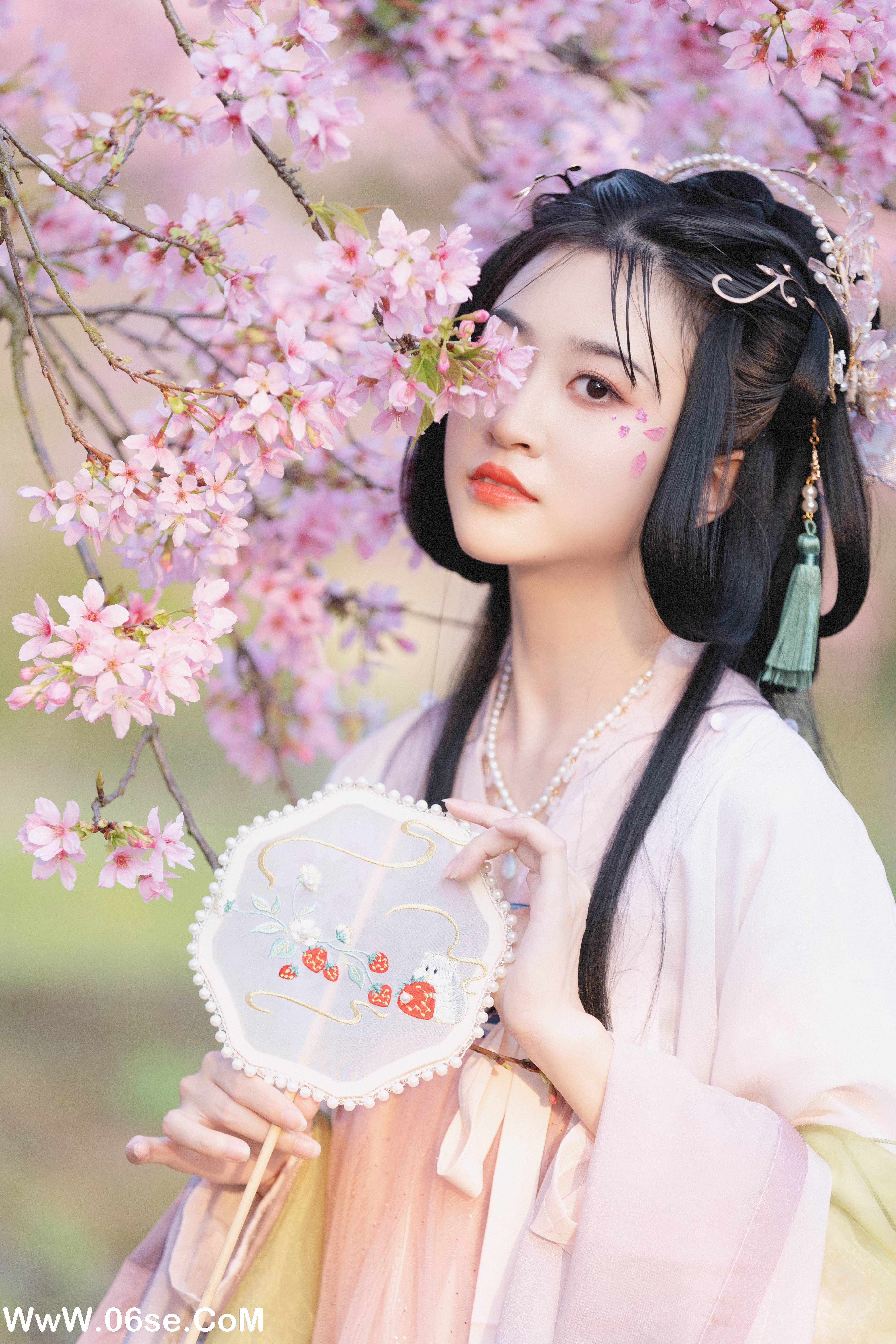 图片[39]-[YITUYU艺图语]2022.10.11 樱 琼_娜[46+1P／517MB]-六色网