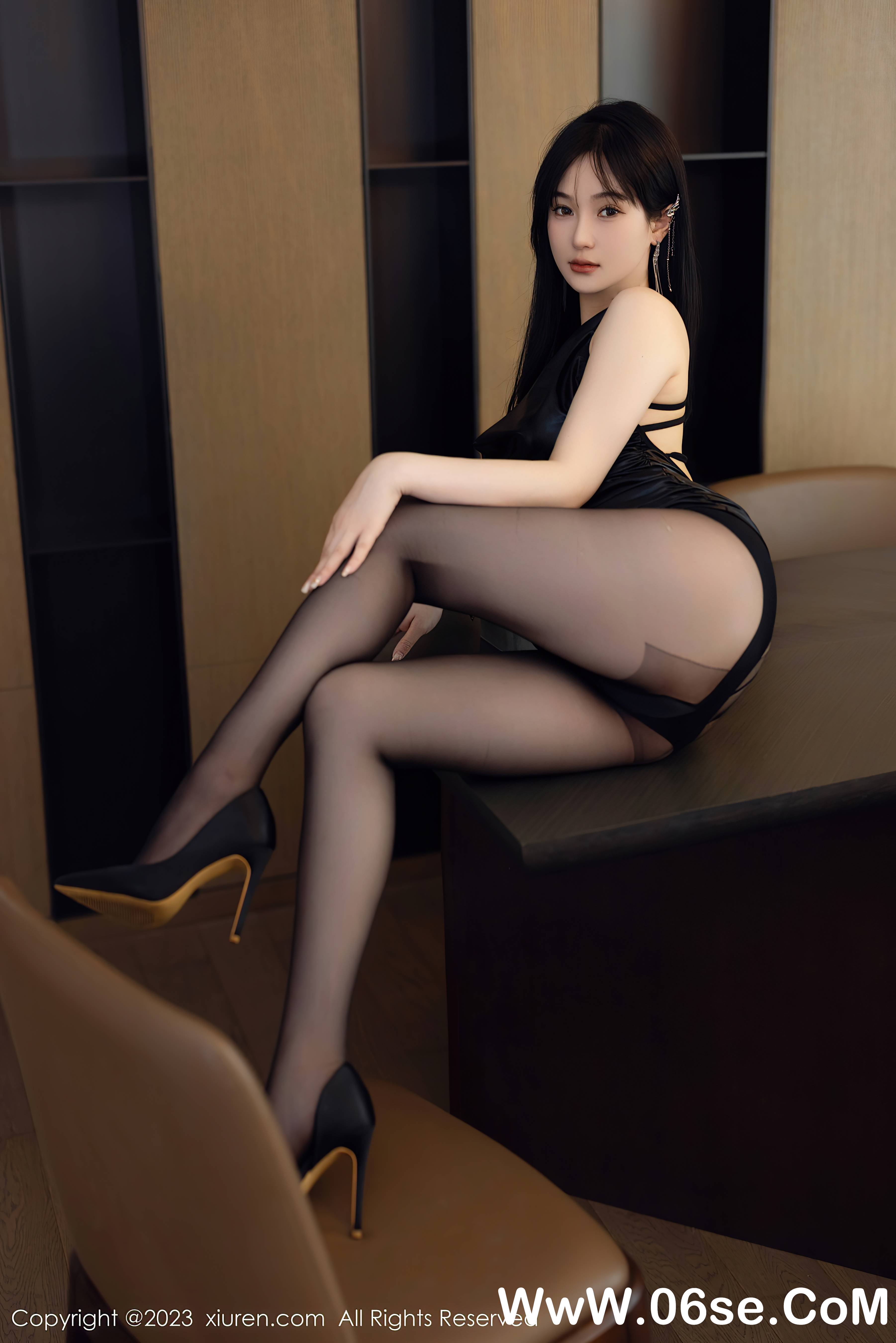 图片[33]-[XiuRen秀人网] 2023.05.23 NO.6785 柚琪Rich-六色网