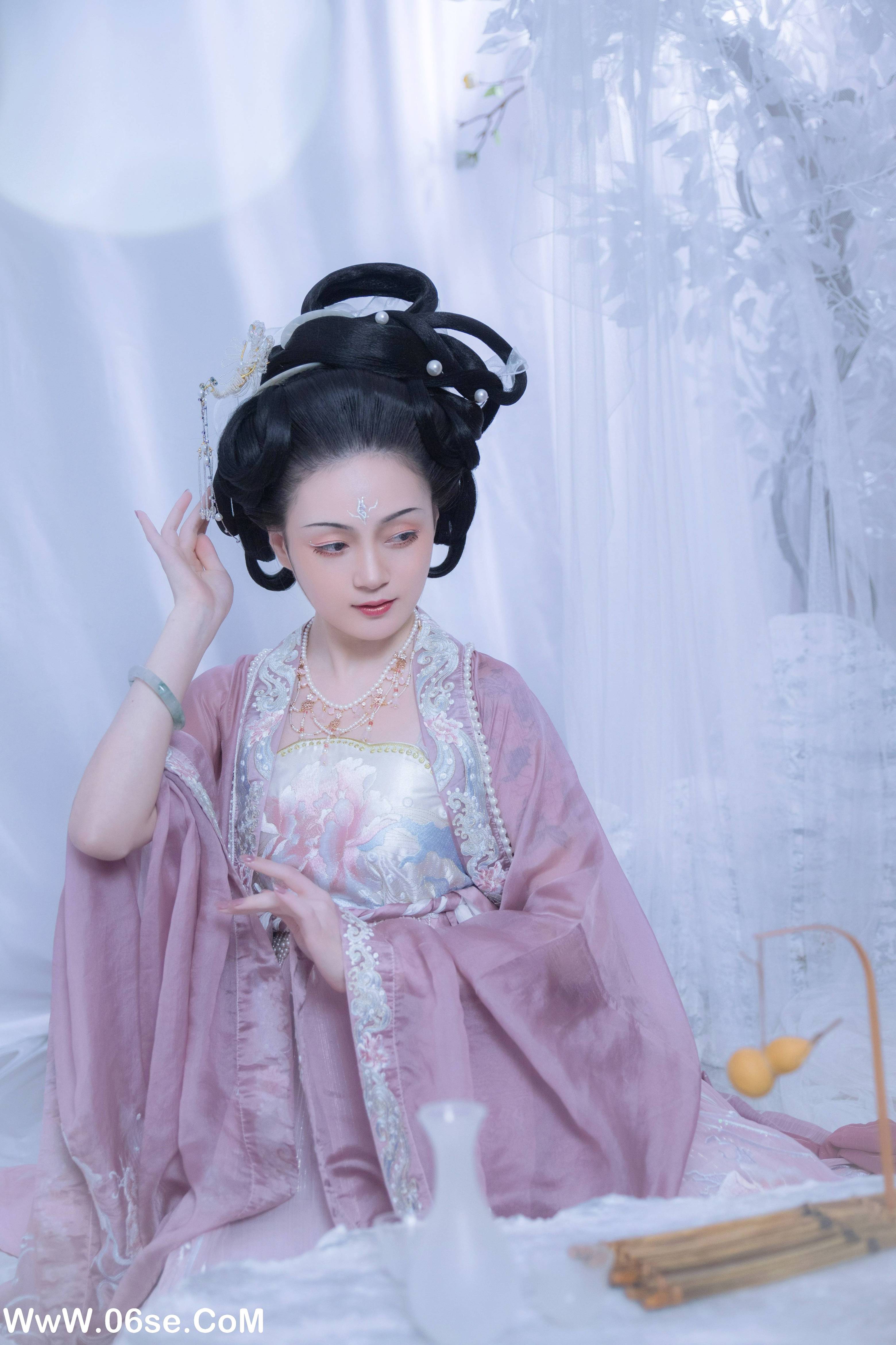 图片[3]-[YITUYU艺图语]2022.05.14 广寒谣 模特合集[25P-139.75 MB]-六色网