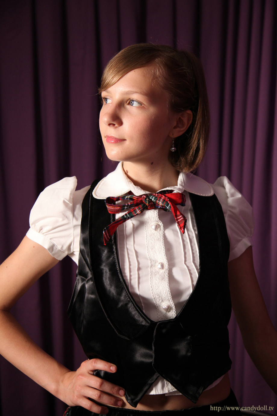 [Image: a2b6b164f2bc8086940c5.jpg]