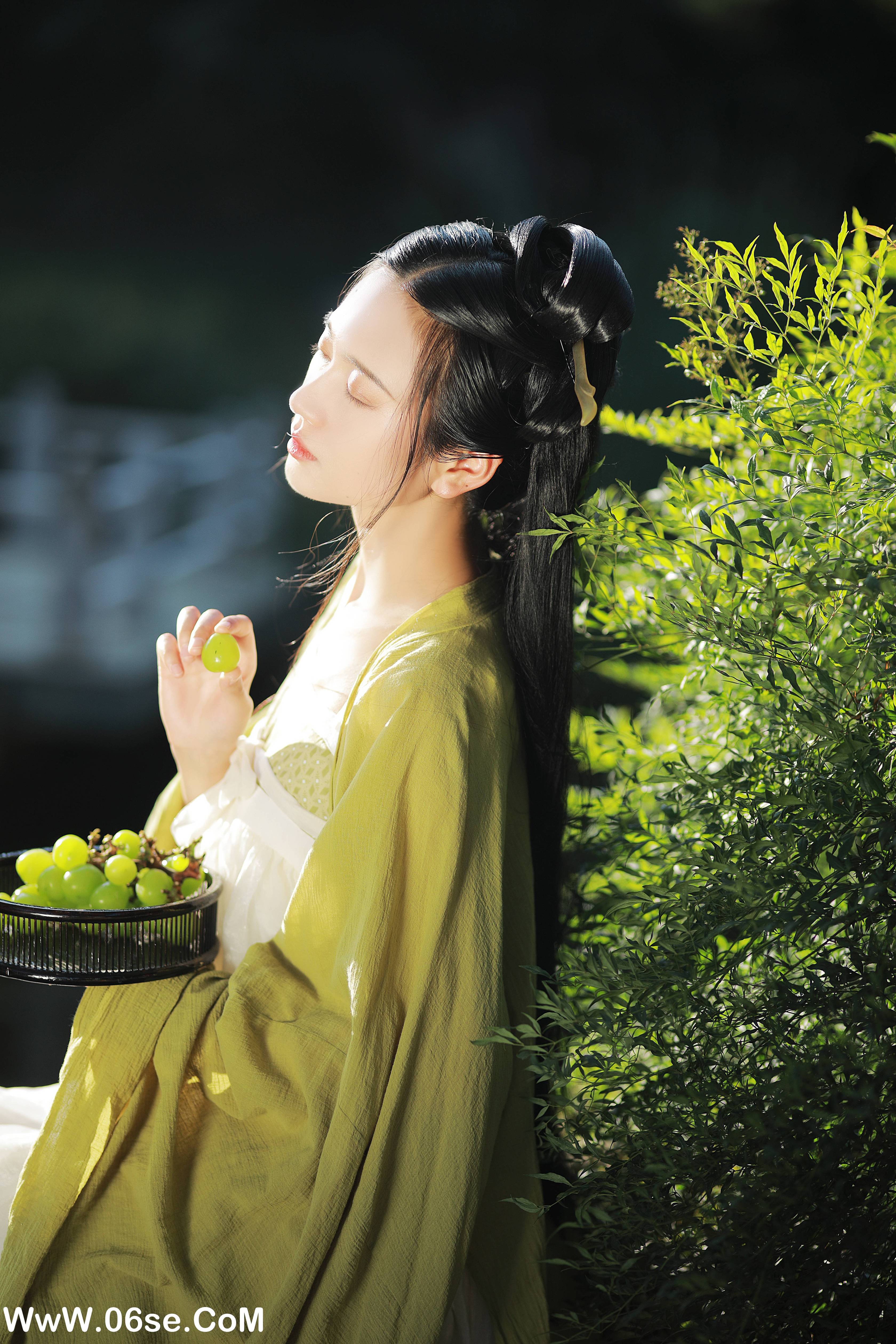 图片[14]-[YITUYU艺图语]2022.10.10 何来人间一惊鸿 瑜瑾[24+1P／495MB]-六色网