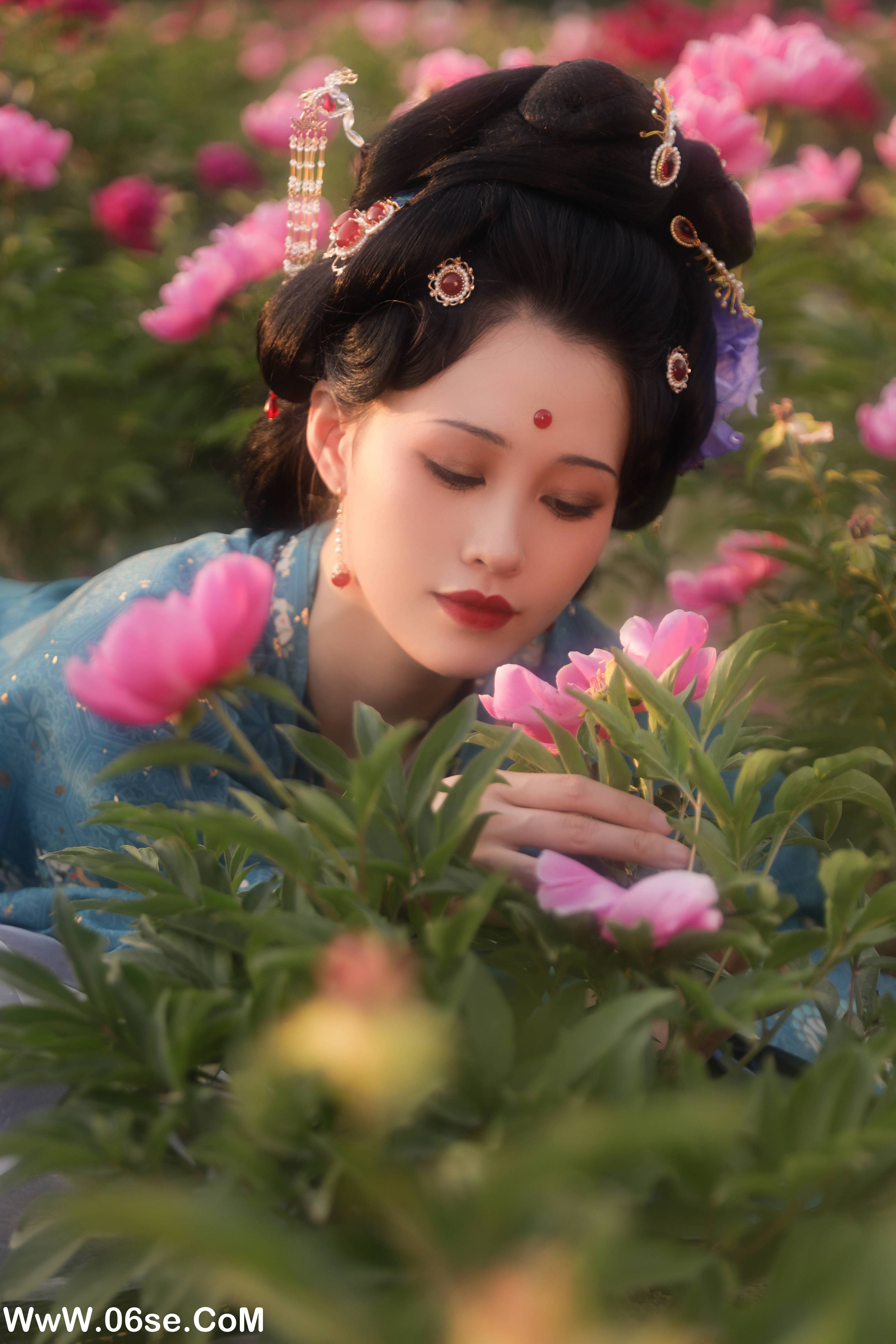 图片[10]-[YITUYU艺图语]2022.08.17 三郎的盛世，有你 青霜鹅[24+1P／350MB]-六色网