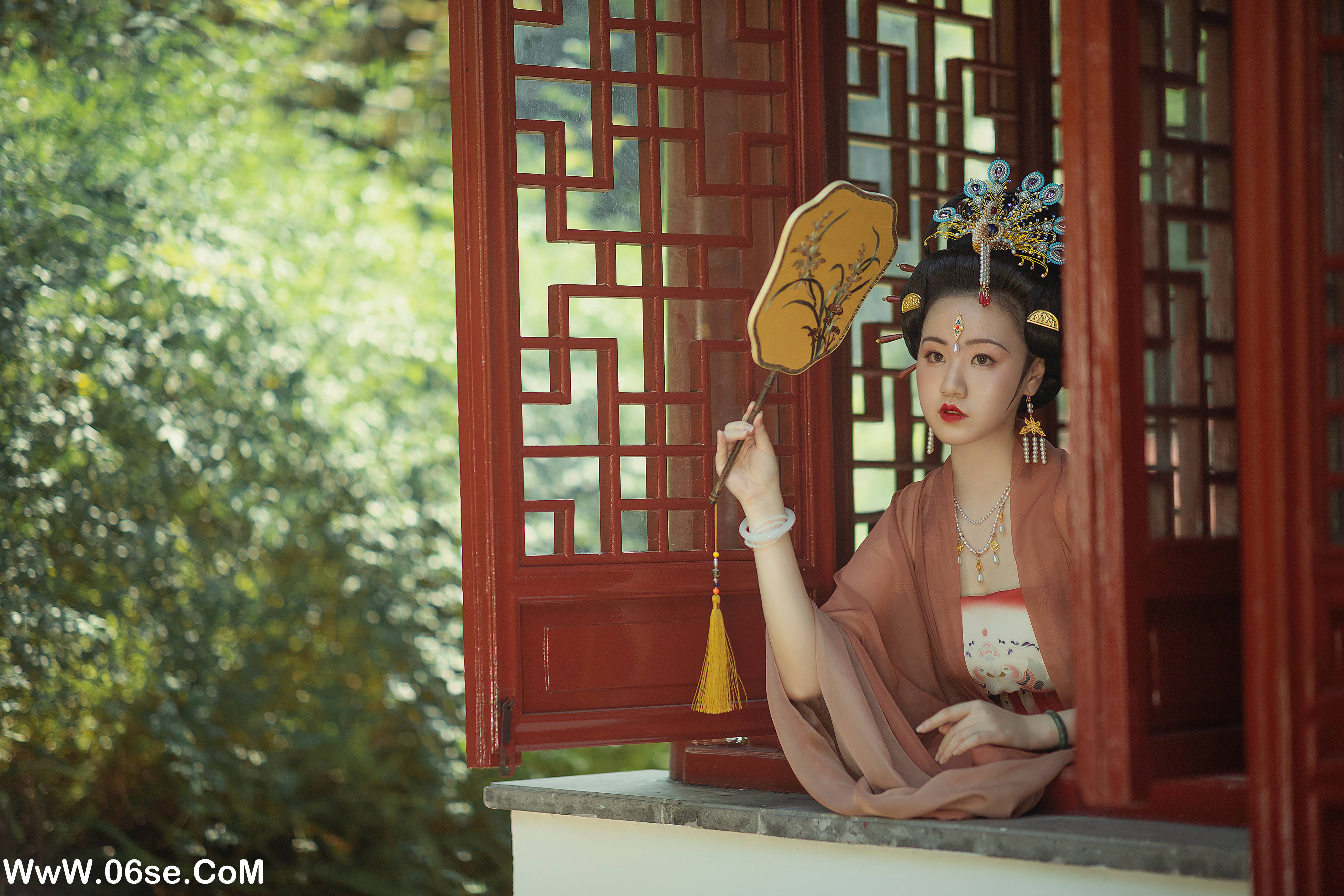 图片[14]-[YITUYU艺图语]2022.02.05 大唐富贵花 雨绵绵o[24+1P／258MB]-六色网