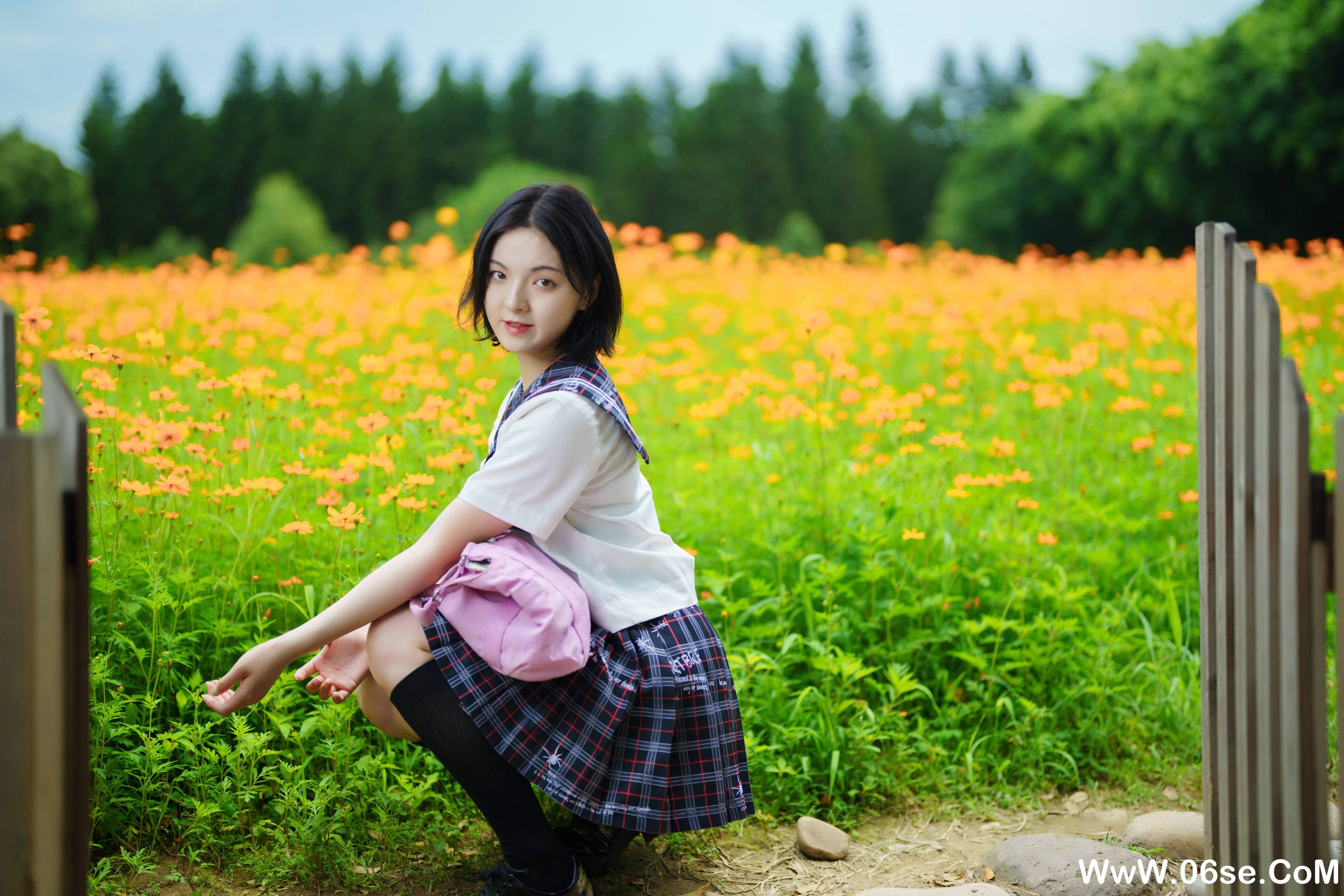 图片[27]-[YITUYU艺图语]2021.11.12 花田里的JK少女 dudu[50+1P／0.98GB]-六色网