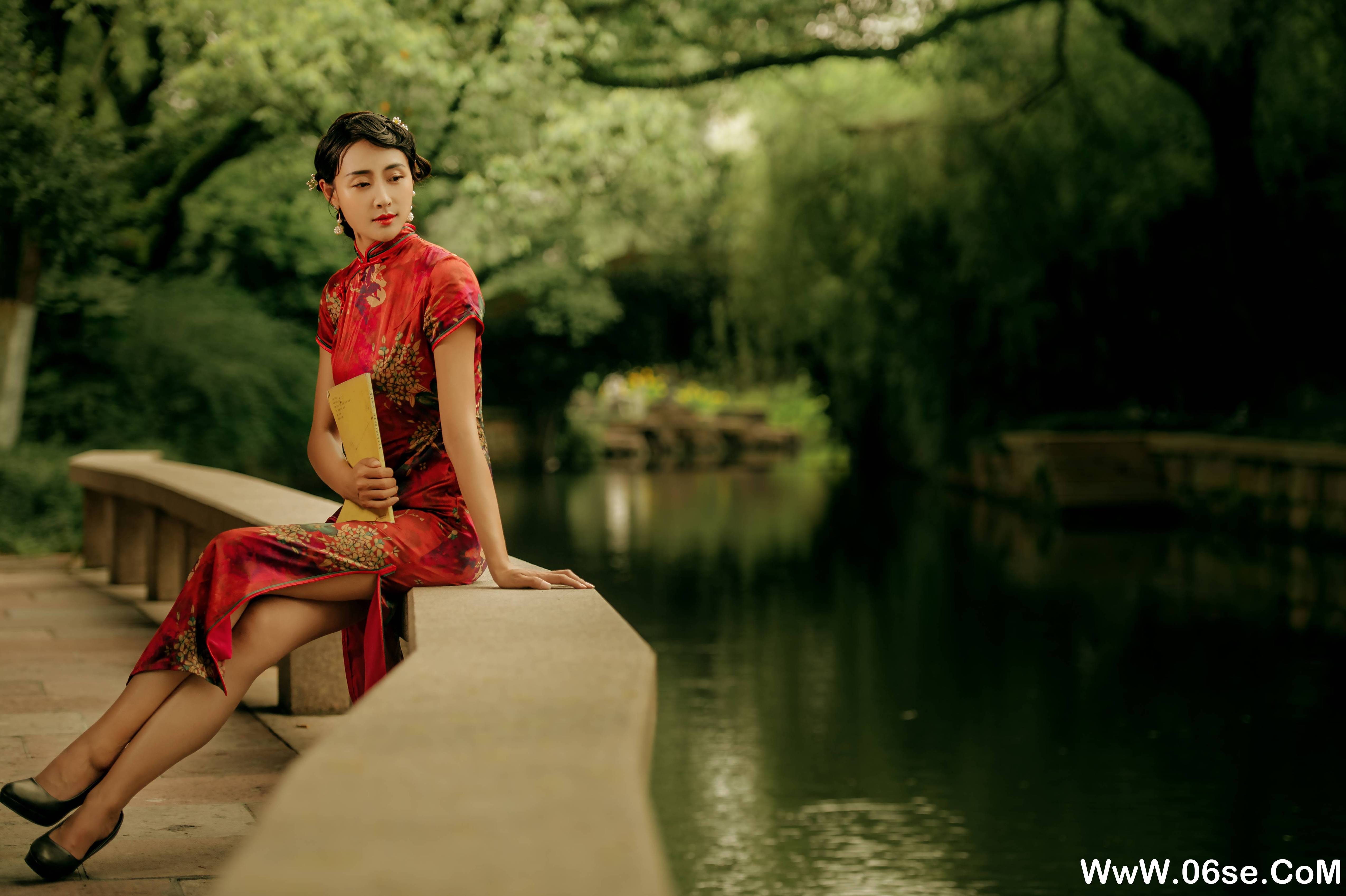 图片[20]-[YITUYU艺图语]2021.07.19 寻觅江南 婉君[39P／262MB]-六色网