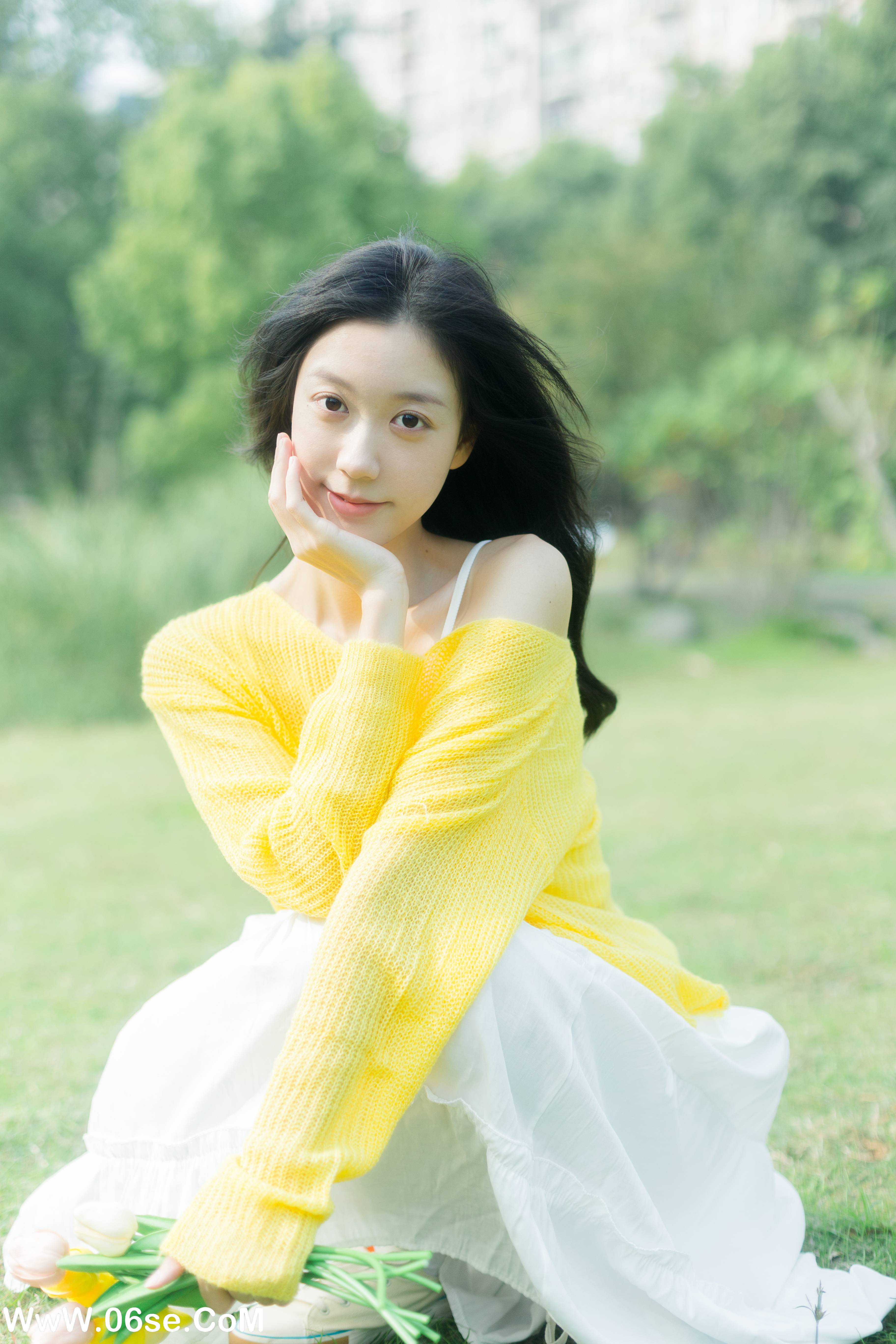 图片[11]-[YITUYU艺图语]2022.11.26 秋风轻轻 饲猫少女-[37+1P／342MB]-六色网