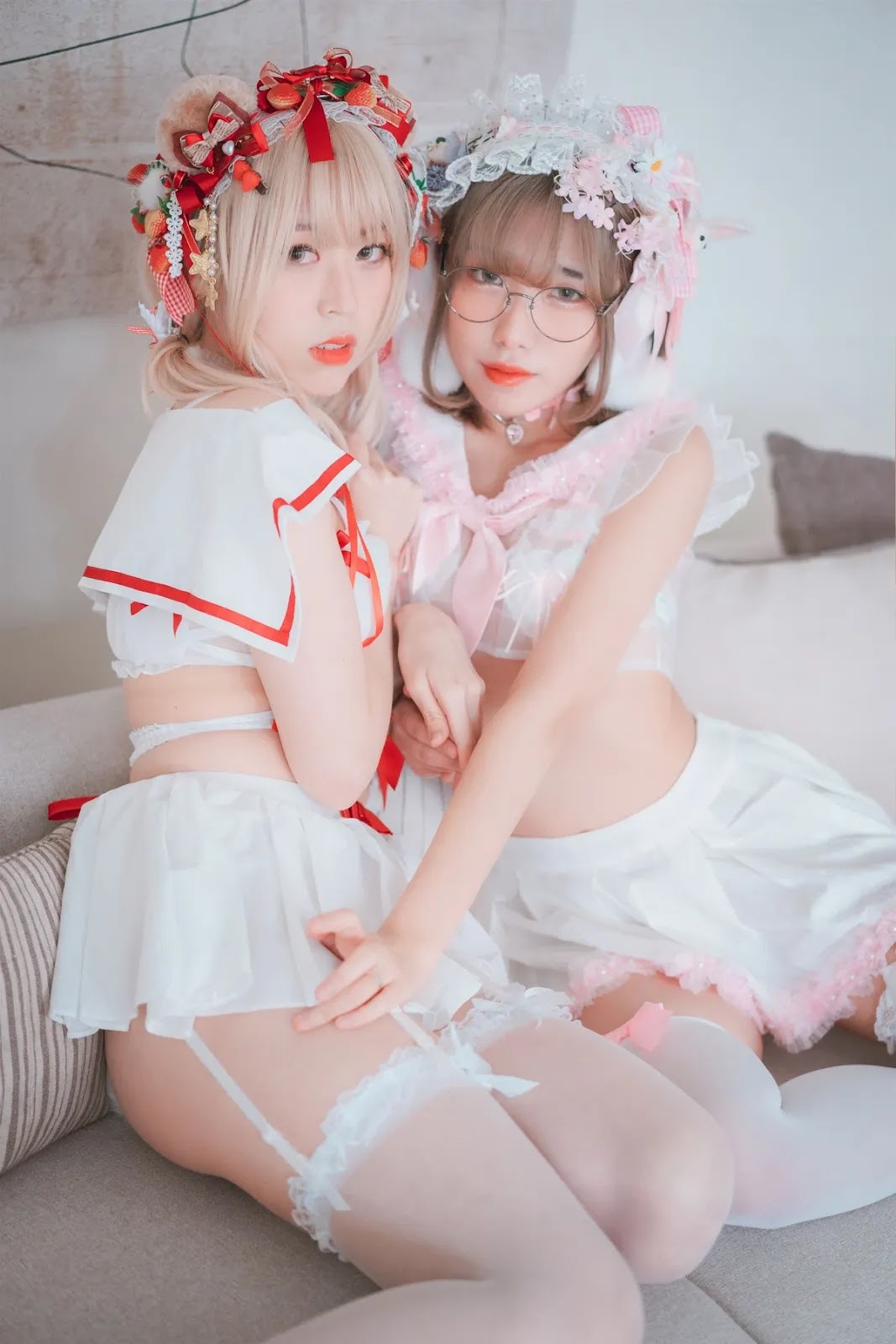 Sonson 손손 & Mozzi 모찌, [DJAWA] Spring Comes Twice Set.01 10