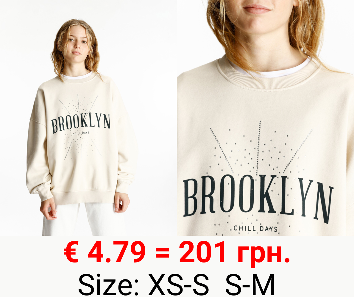 Printed sweatshirt with rhinestones