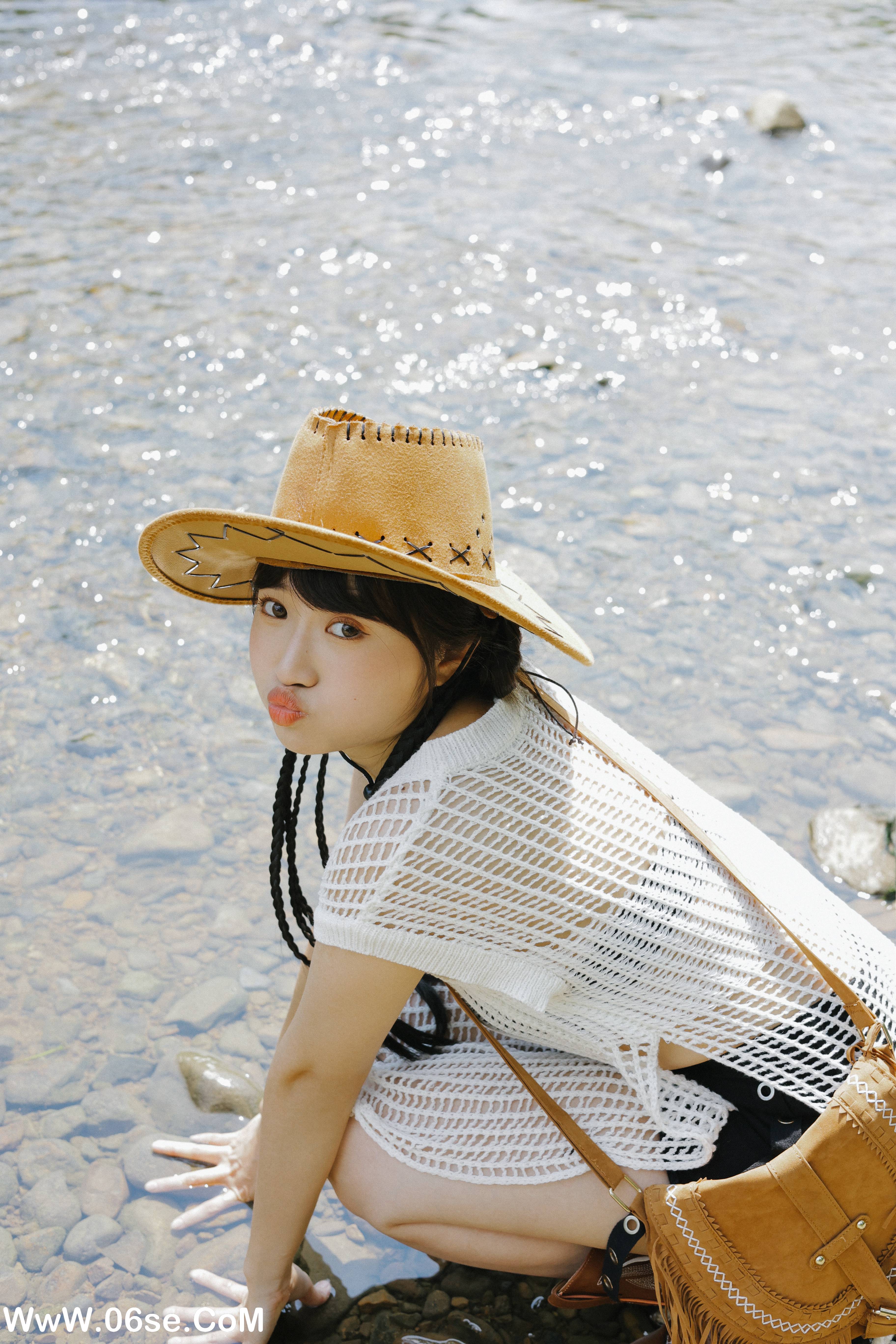 图片[26]-[YITUYU艺图语]2022.11.06 山涧溪水的欢快 蓝胖子-[26+1P／230MB]-六色网