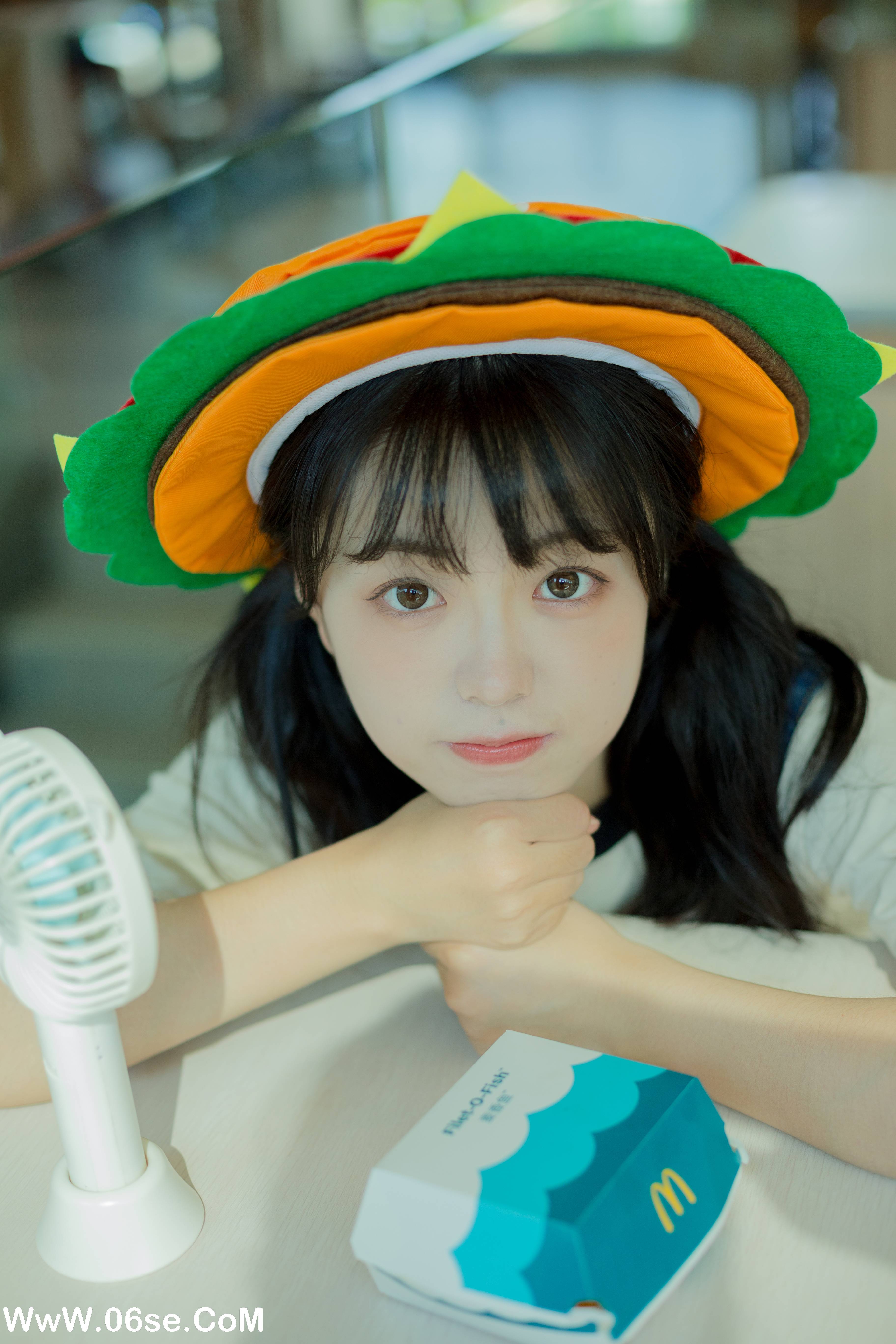 图片[27]-[YITUYU艺图语]2022.08.31 今天我是可爱汉堡 可爱泡泡呀[35+1P／330MB]-六色网