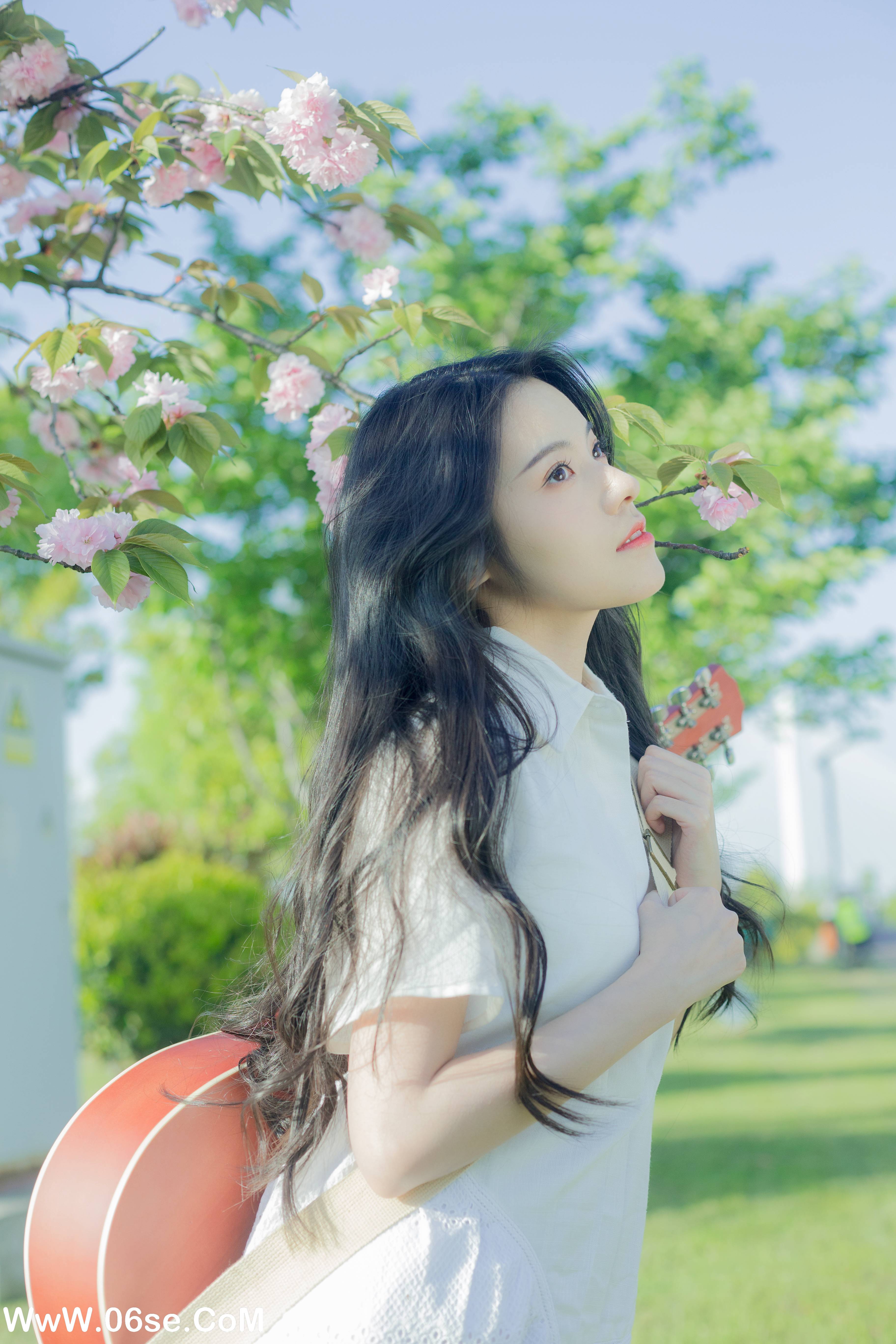 图片[25]-[YITUYU艺图语]2022.07.29 给晚樱的情歌 静鏡婧[27+1P／266MB]-六色网