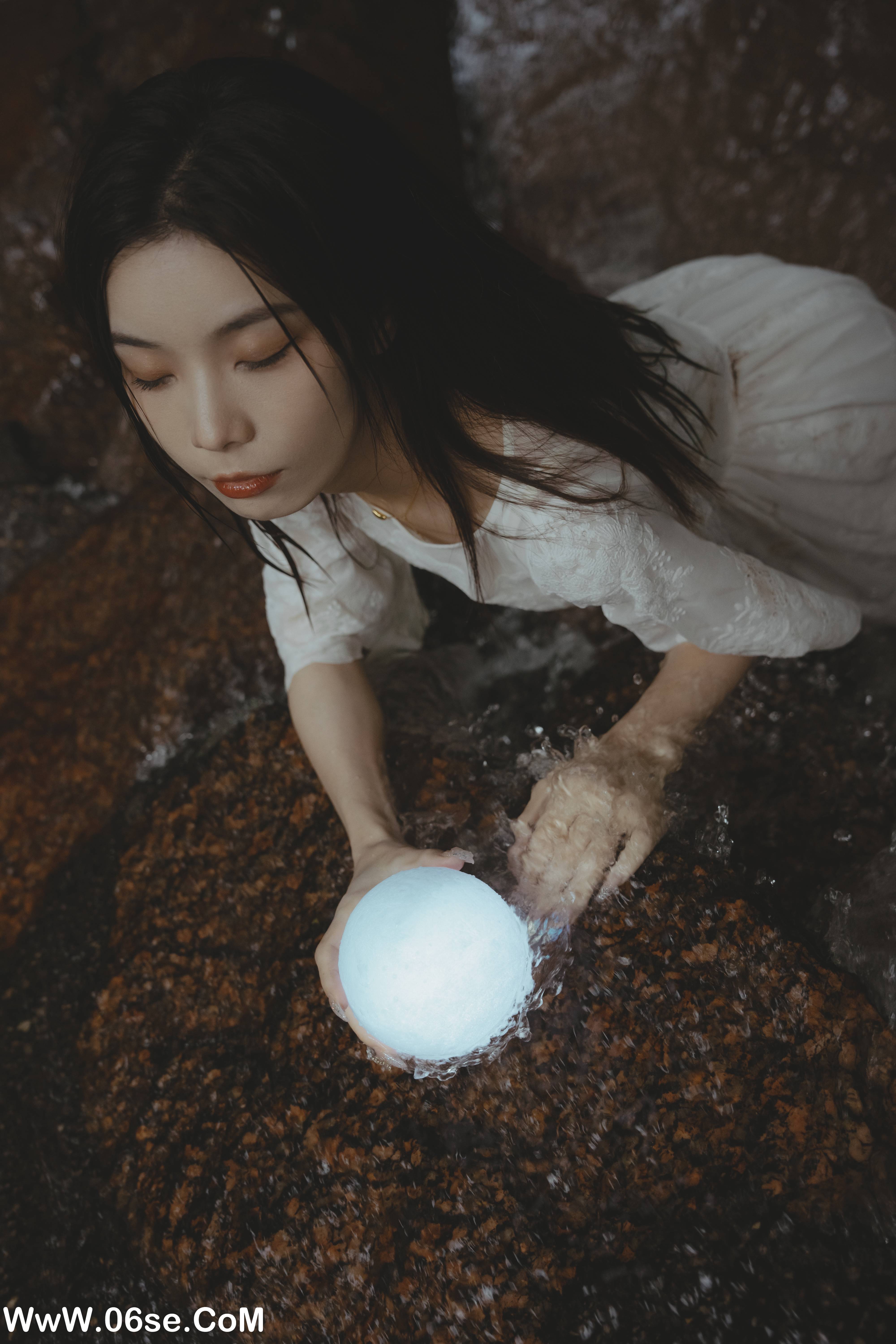 图片[14]-[YITUYU艺图语]2022.10.14 小白和月亮 唐唐[45+1P／323MB]-六色网