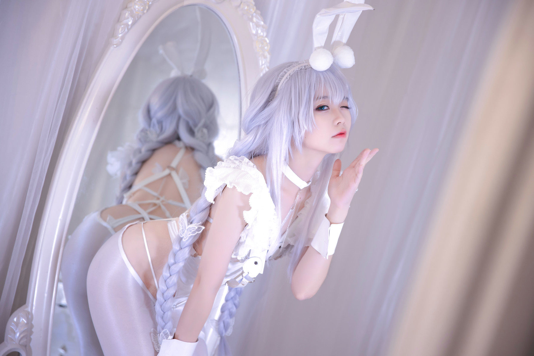G44不会受伤 Cosplay 碧蓝航线 恶毒皮肤 懒懒的白兔 24