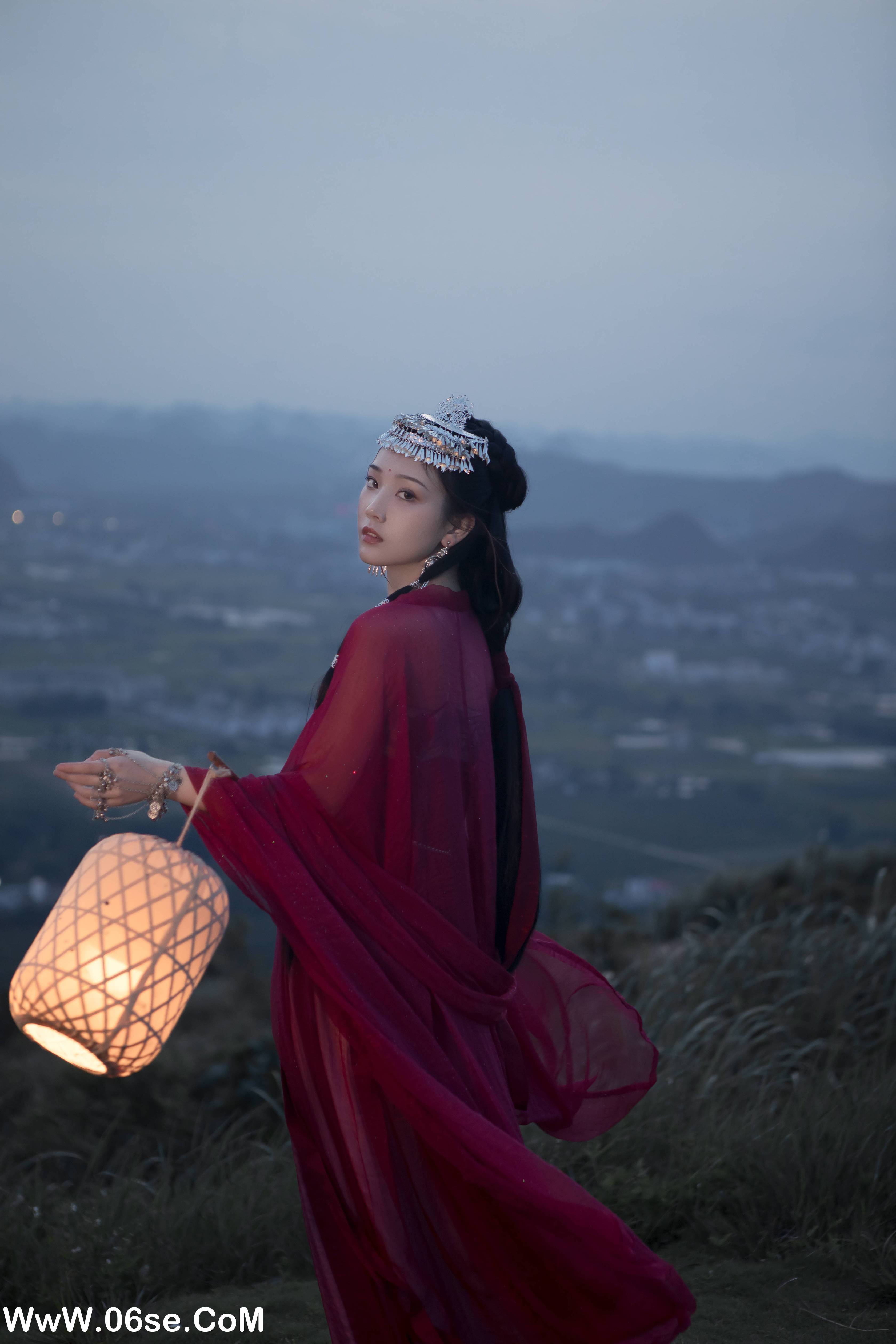 图片[13]-[YITUYU艺图语]2022.09.25 神山 芝芝琪[36+1P／636MB]-六色网