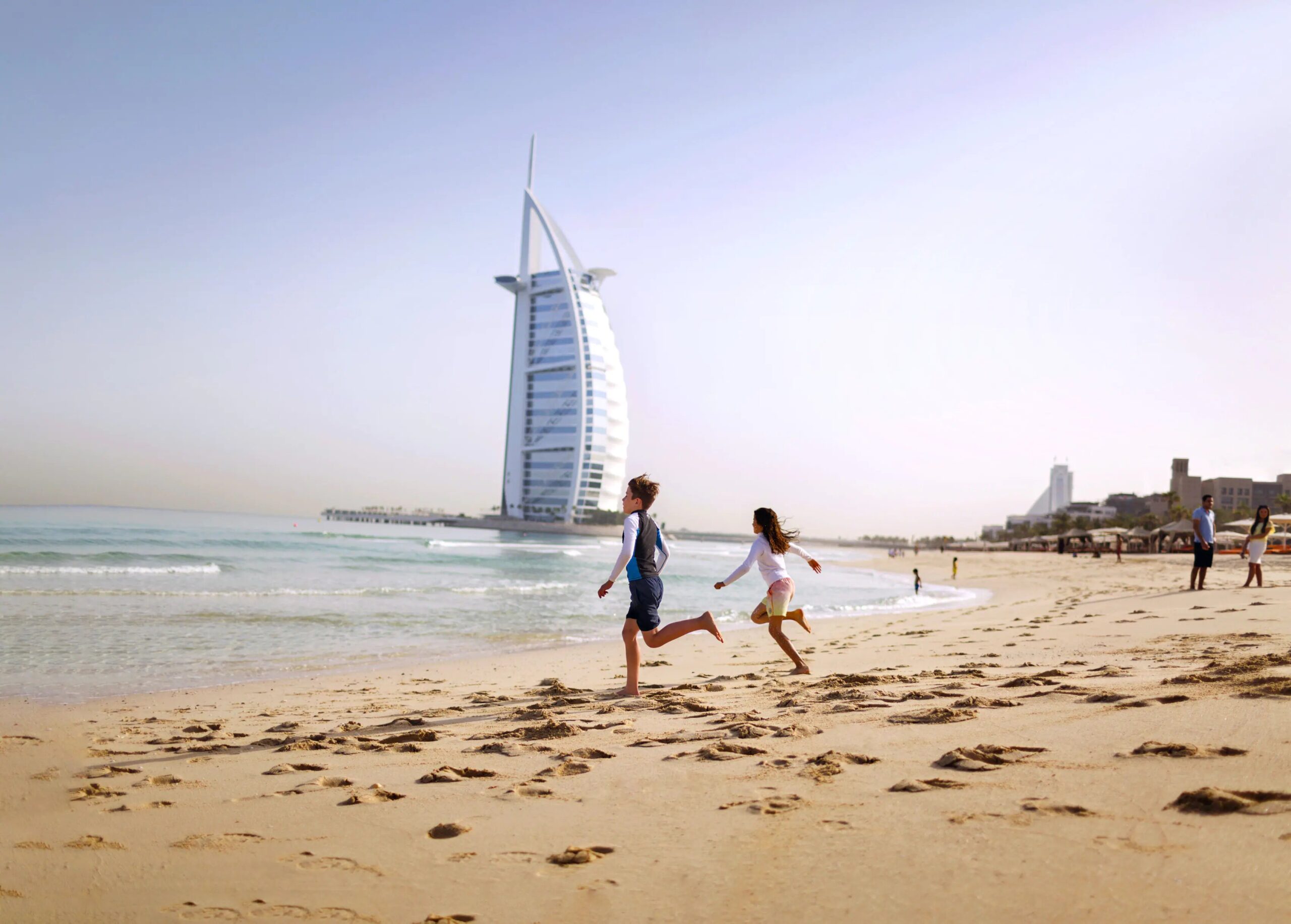 В каких эмиратах лучше отдыхать. Sufouh Beach Дубай. Сансет Бич Дубай. Аль Суфух Дубай. Пляж Аль Суфух.