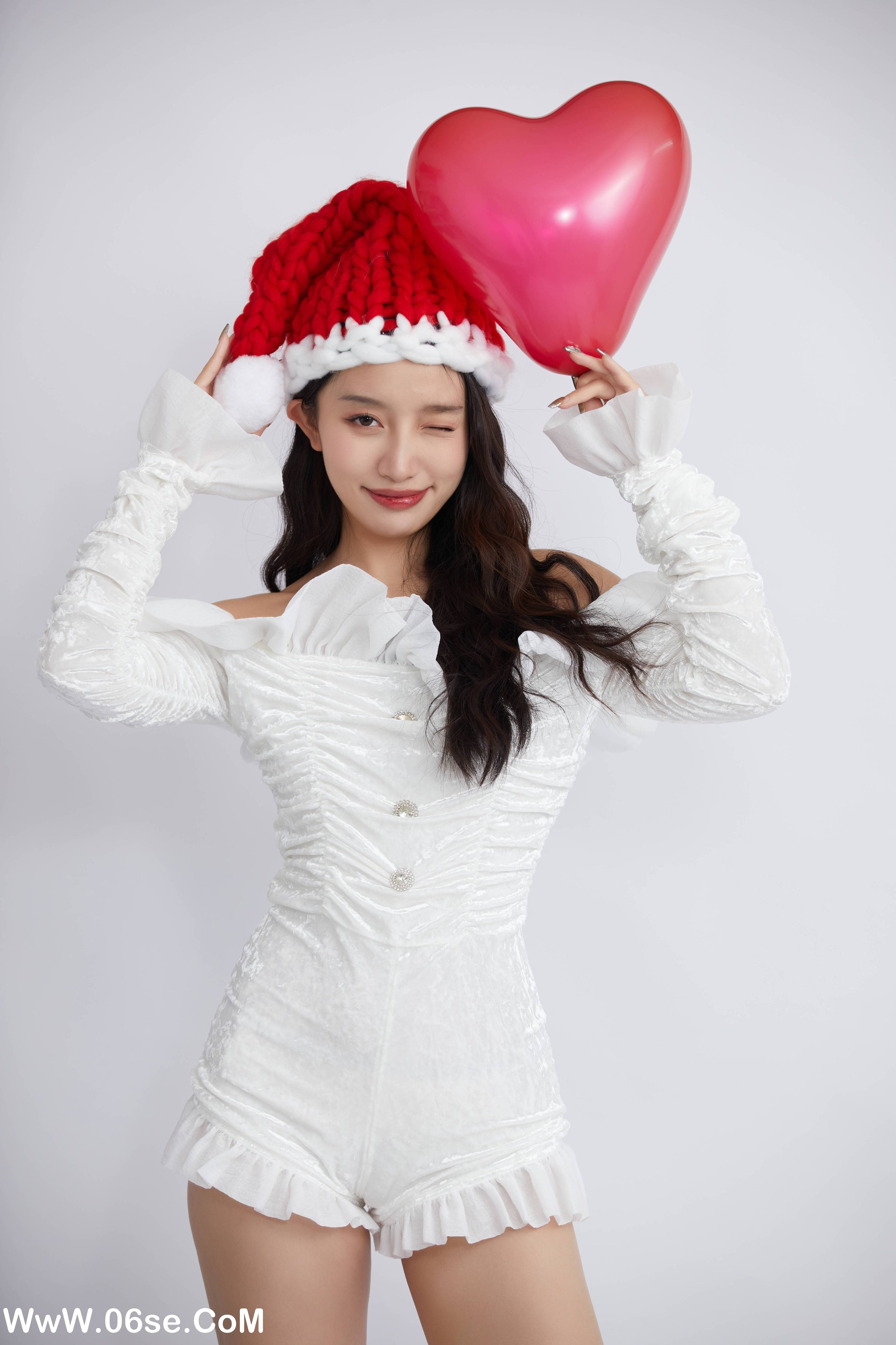 图片[5]-[YITUYU艺图语]2022.12.06 纯白圣诞 柠萌婧啊[22+1P／266MB]-六色网