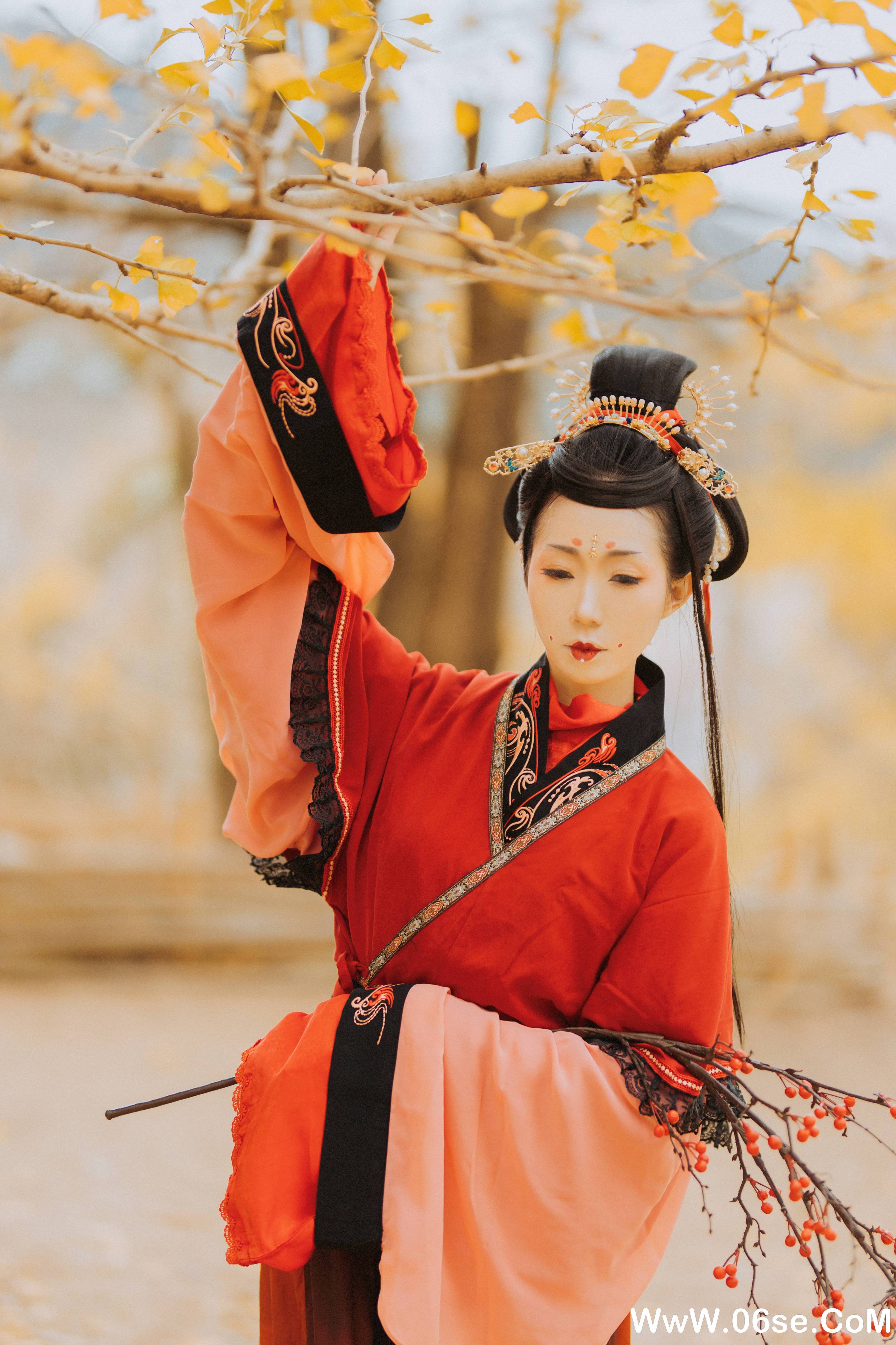 图片[5]-[YITUYU艺图语]2021.09.03 满地秋 谭子[27+1P／309MB]-六色网