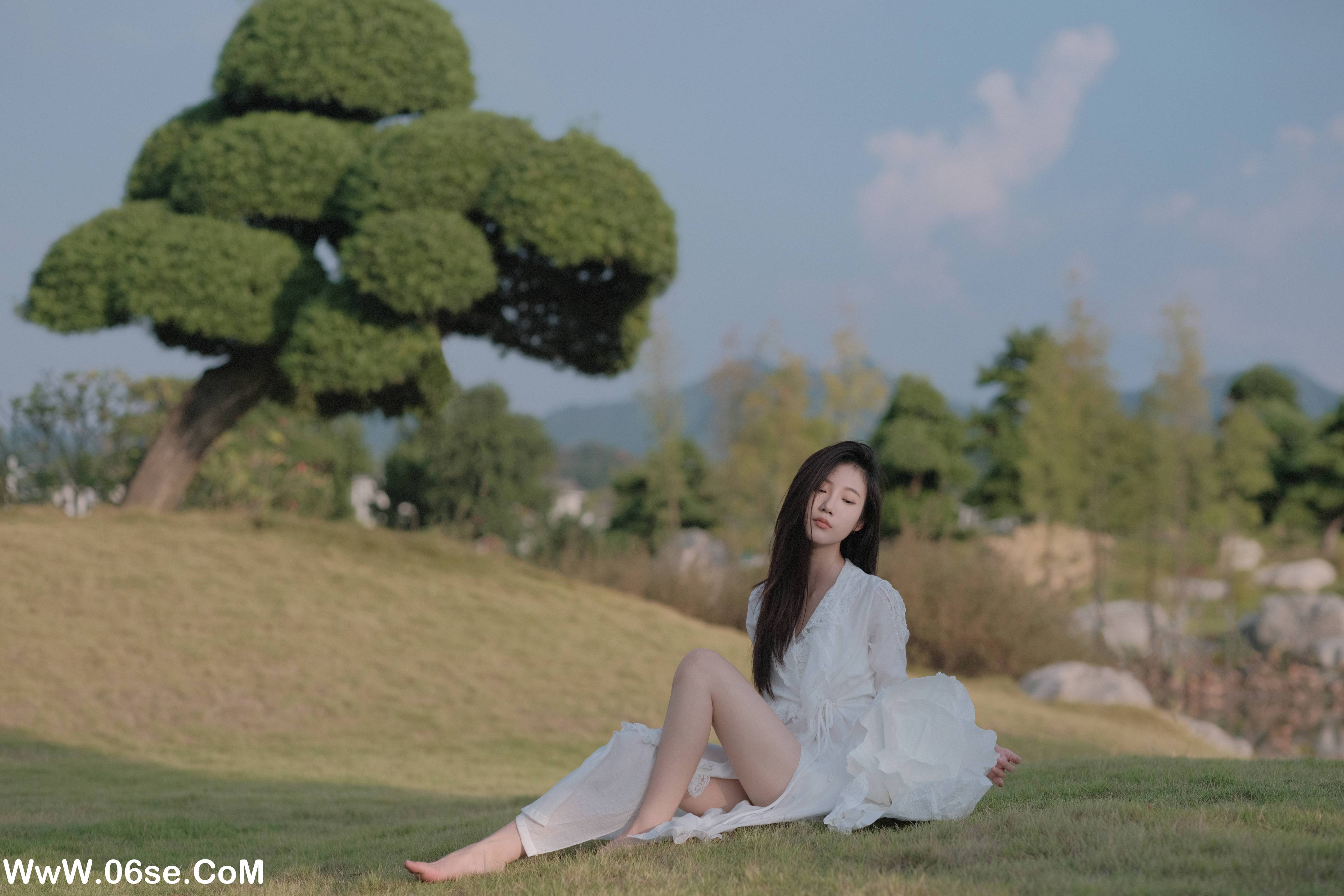 图片[33]-[YITUYU艺图语]2022.11.17 秋风 阿万[45+1P／408MB]-六色网