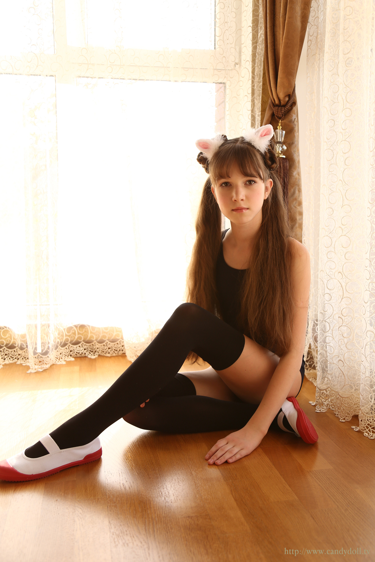 [Image: a557c0b82ae4cb2844841.jpg]