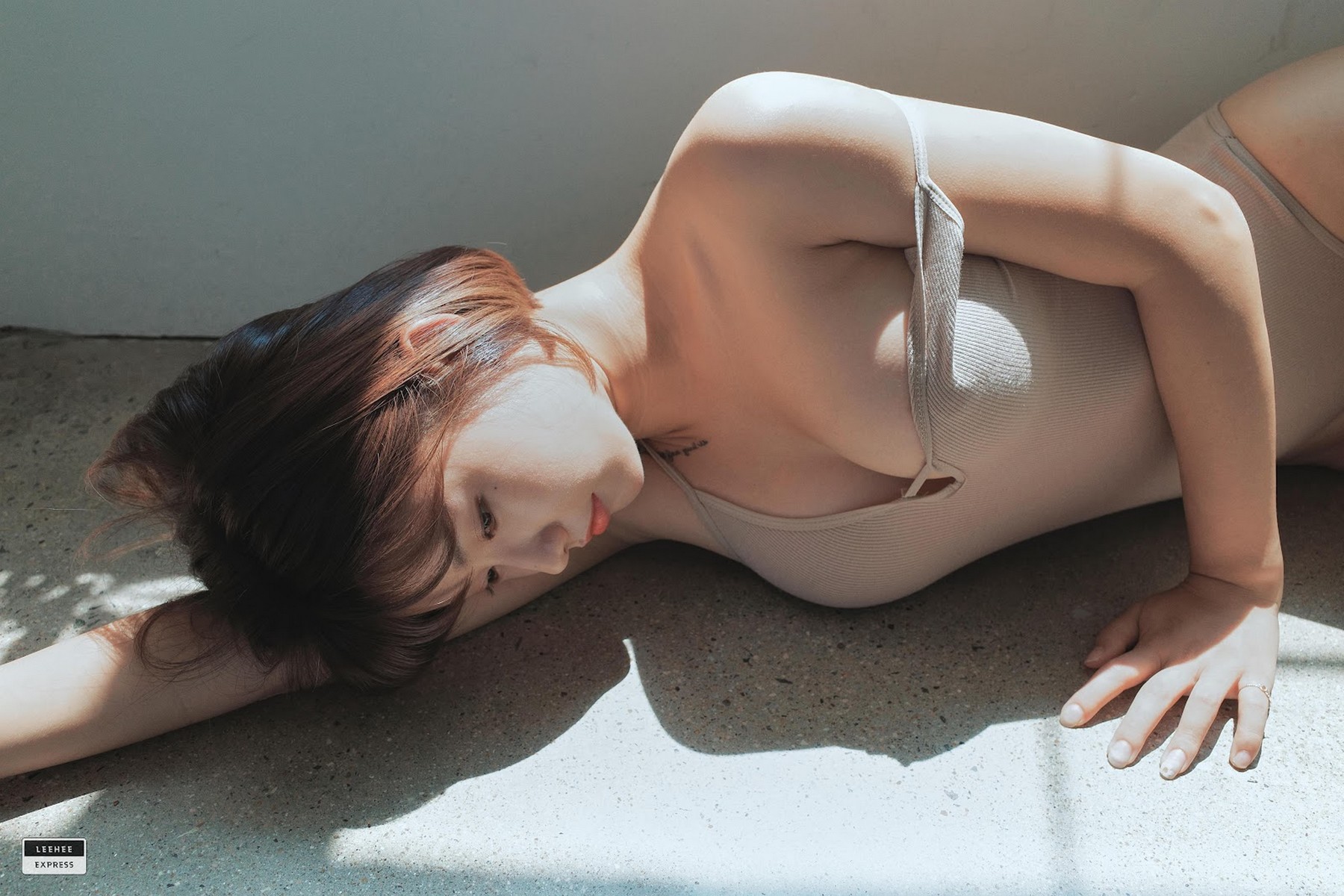U.Hwa 은유화, [LEEHEE EXPRESS] LEDG-044 19