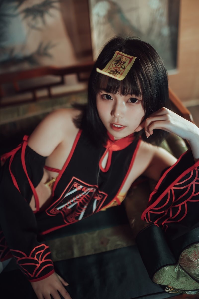 [Cos]七月喵子 - 小僵尸[22P] 1
