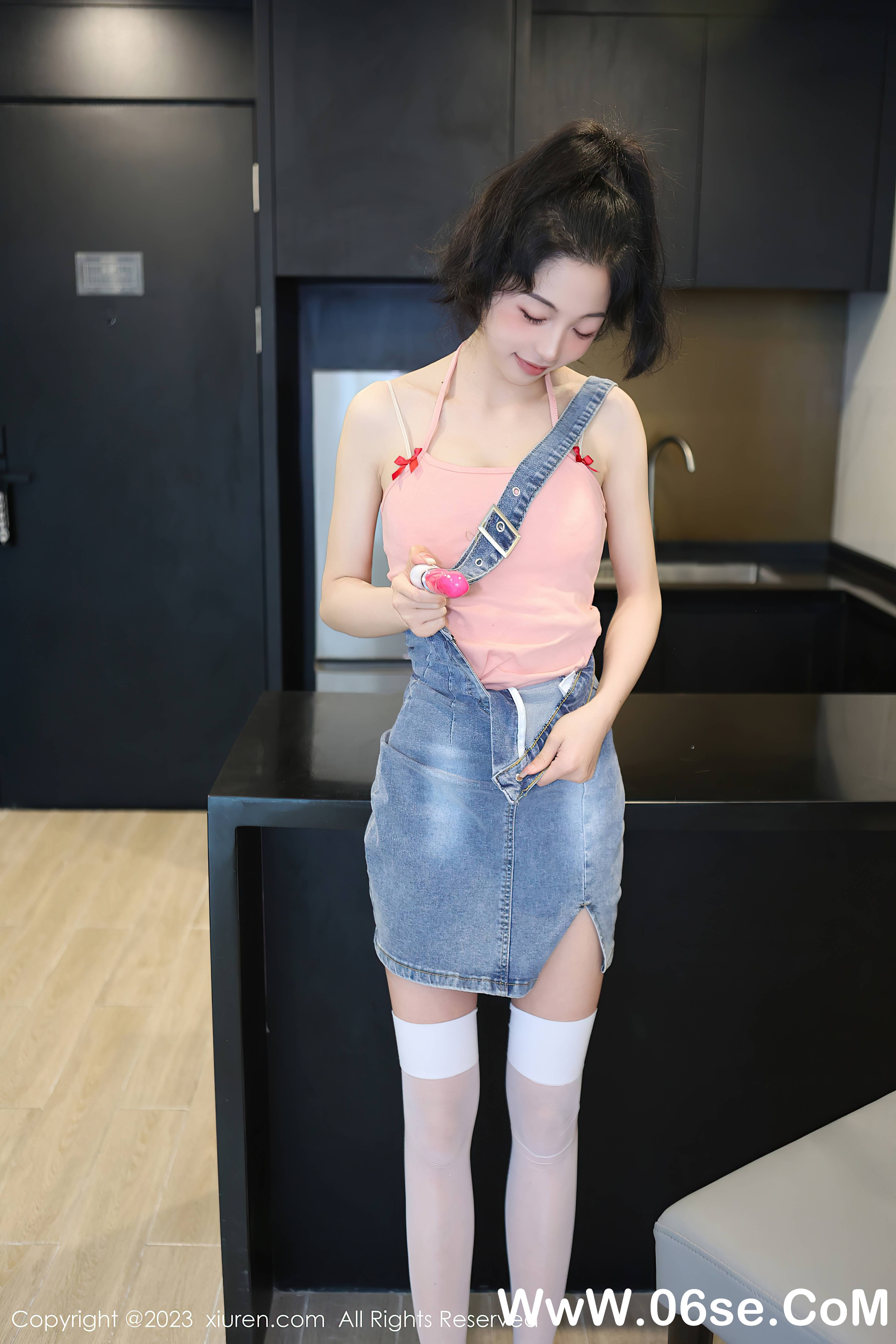 图片[21]-[XiuRen秀人网] 2023.05.29 NO.6816 茜茜Kimi-六色网