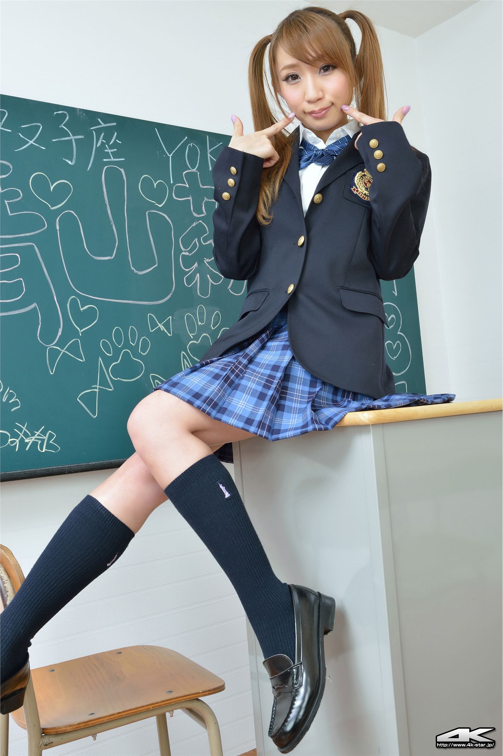 [Image: a5d175dc50e0265f80eb1.jpg]