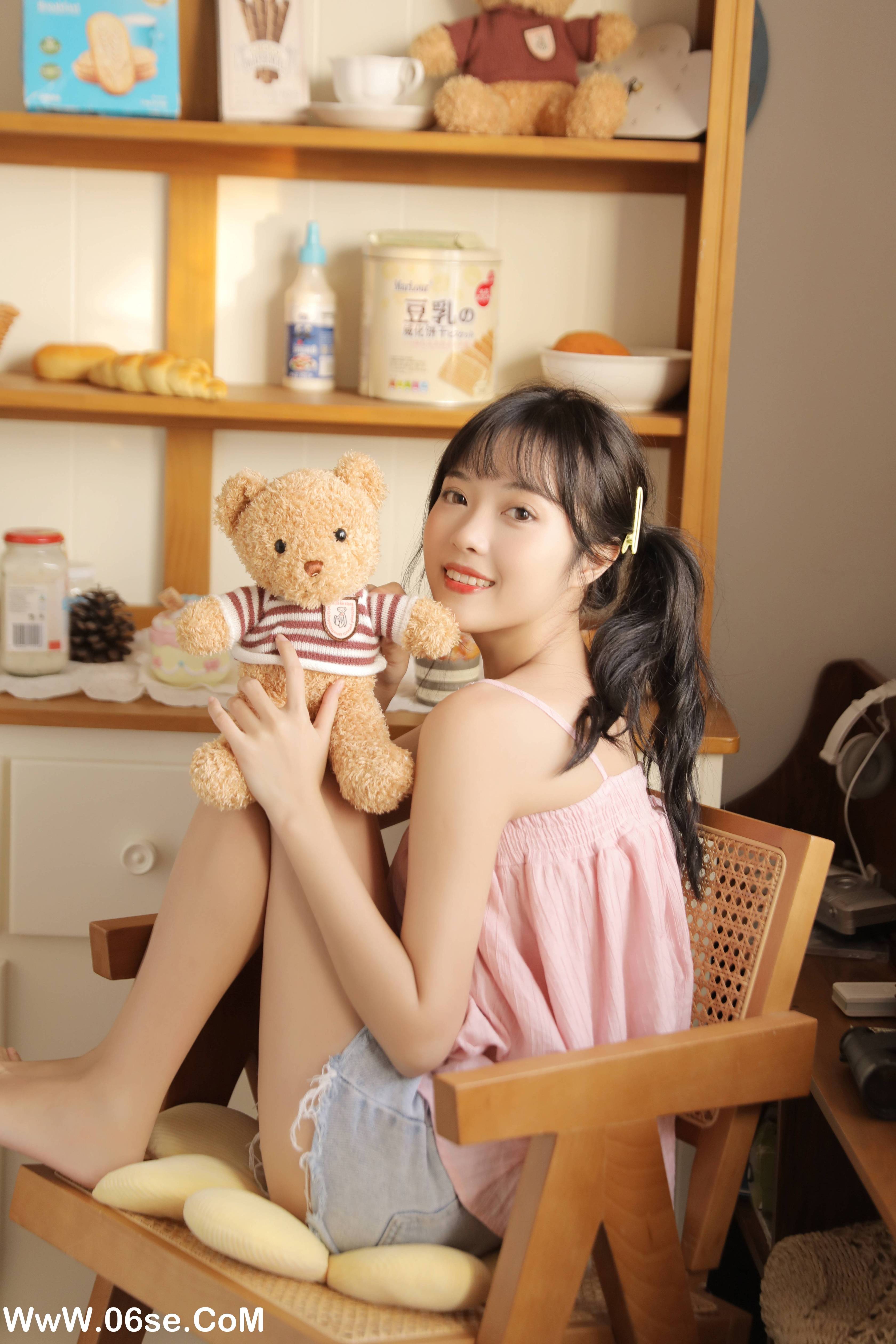 图片[4]-[YITUYU艺图语]2022.09.24 少女心事 小薇人儿[36+1P／368MB]-六色网