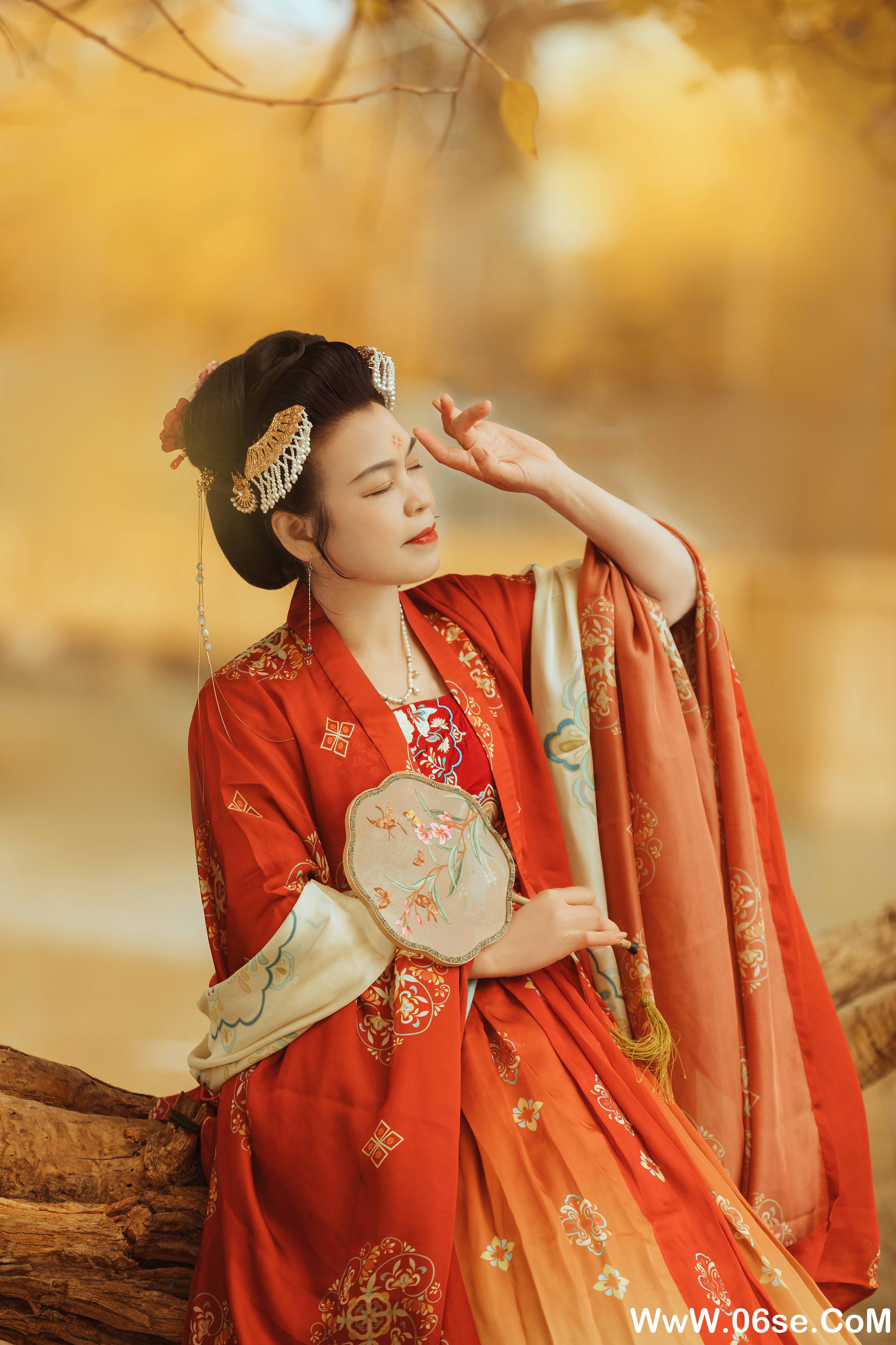 图片[25]-[YITUYU艺图语]2021.09.03 岁月不败美人 知秋[38+1P／696MB]-六色网