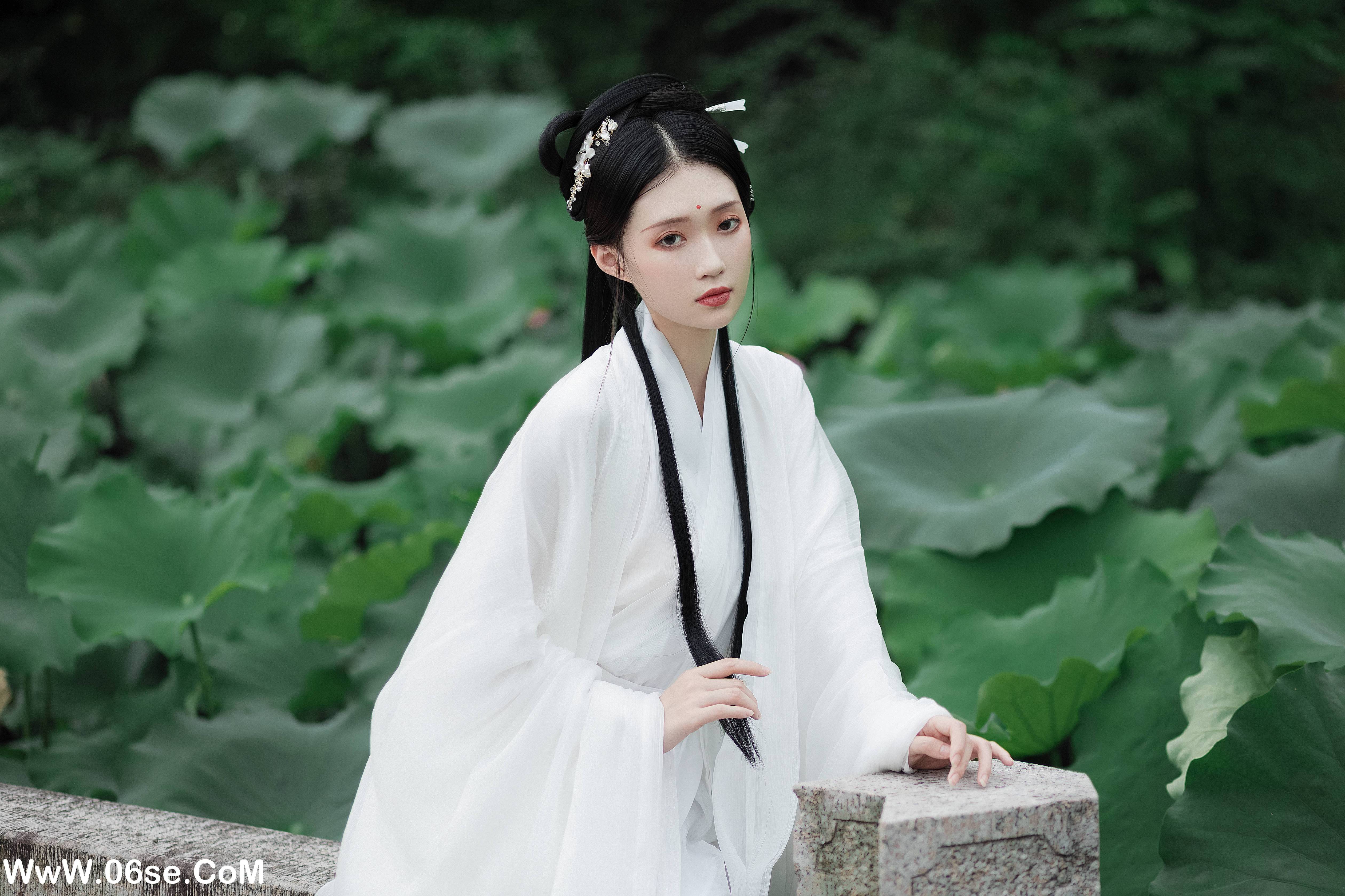 图片[4]-[YITUYU艺图语]2022.02.02 层波潋滟远山横 一笑一倾城 柳柳杨柳柳_[22+1P／513MB]-六色网