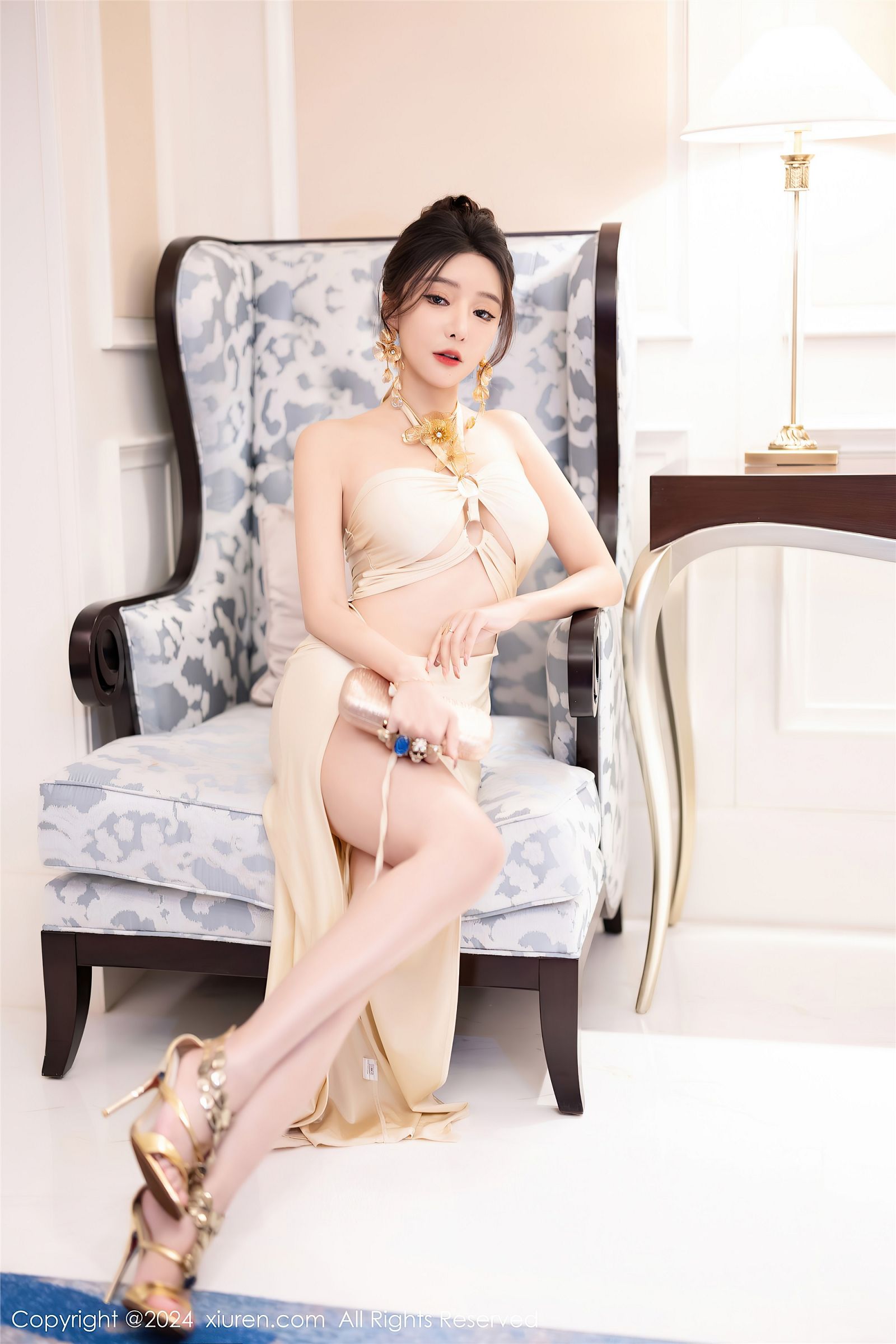 图片[2]-[XIUREN秀人网] 2024.01.19 NO.7991 王馨瑶yanni-六色网