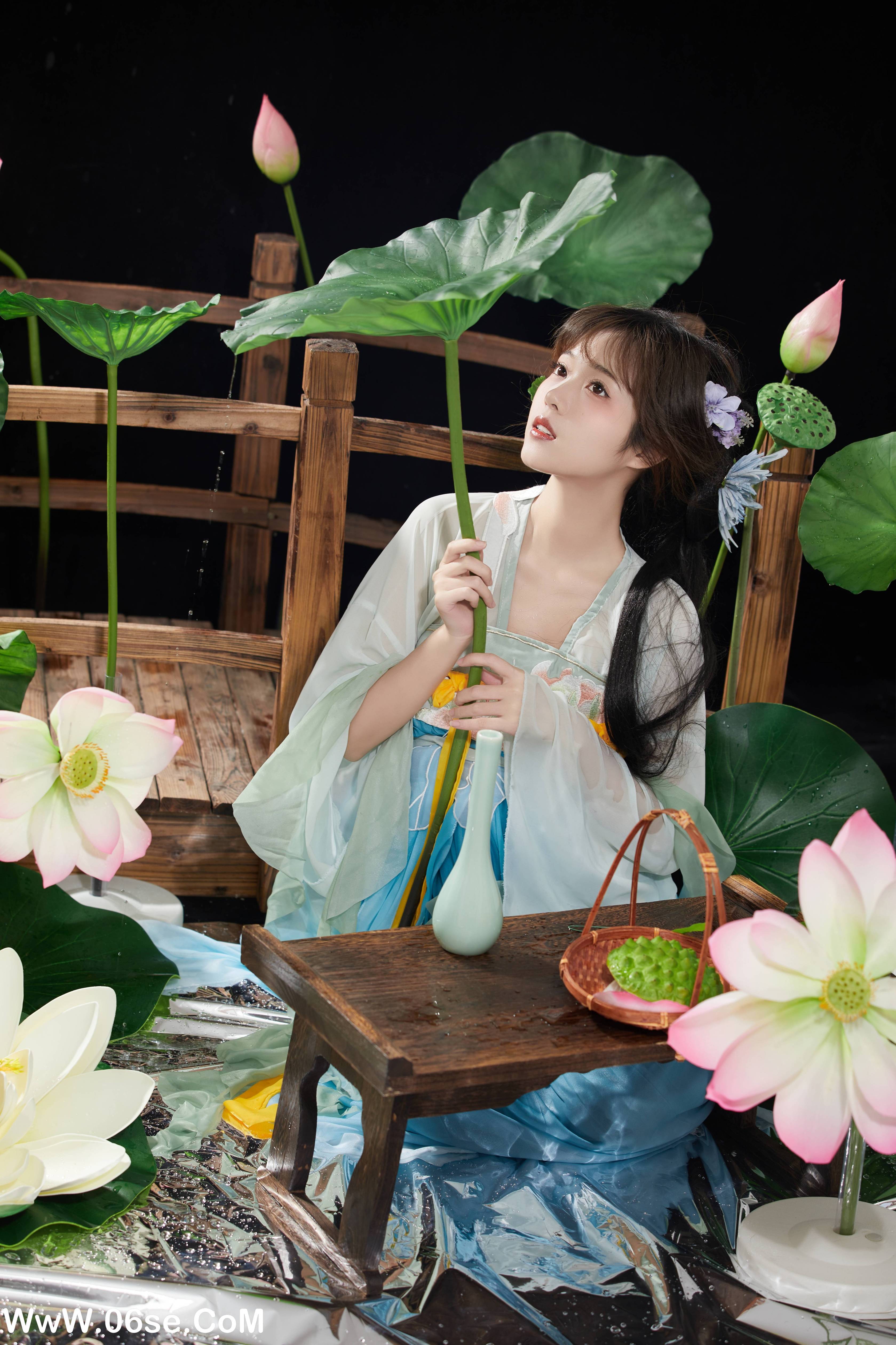 图片[23]-[YITUYU艺图语]2022.09.23 荷塘月色 小薇人儿[39+1P／536MB]-六色网