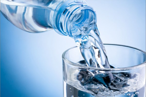 Чистая, фильтрованная или дистиллированная вода