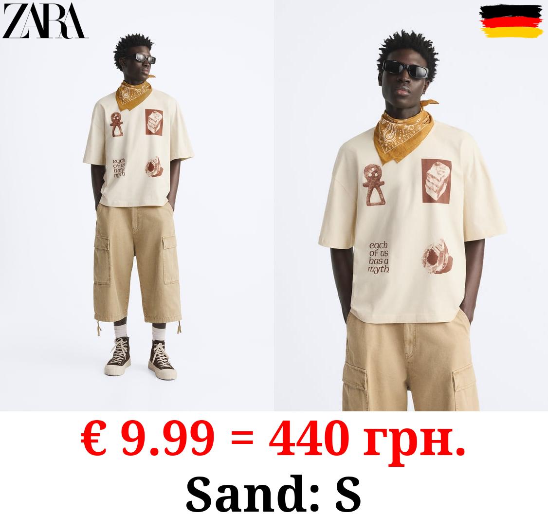 T-SHIRT WITH PRINTED GRAPHICS