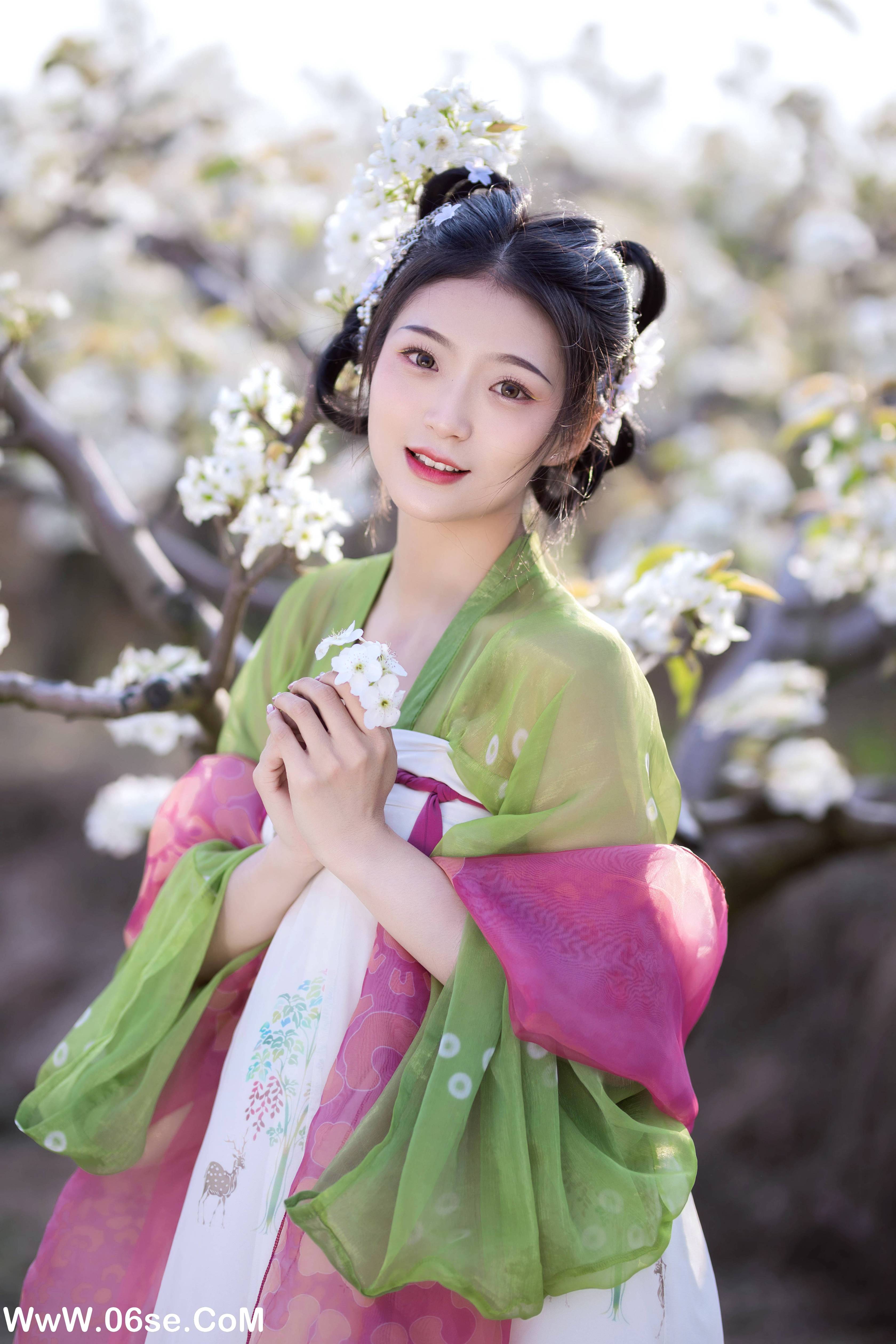 图片[12]-[YITUYU艺图语]2022.06.11 春晴 nya酱的铃铛铛[22P-71.27MB]-六色网