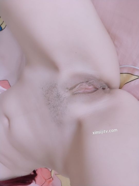 叫小黑-红头发妹妹 [13P1V] 5