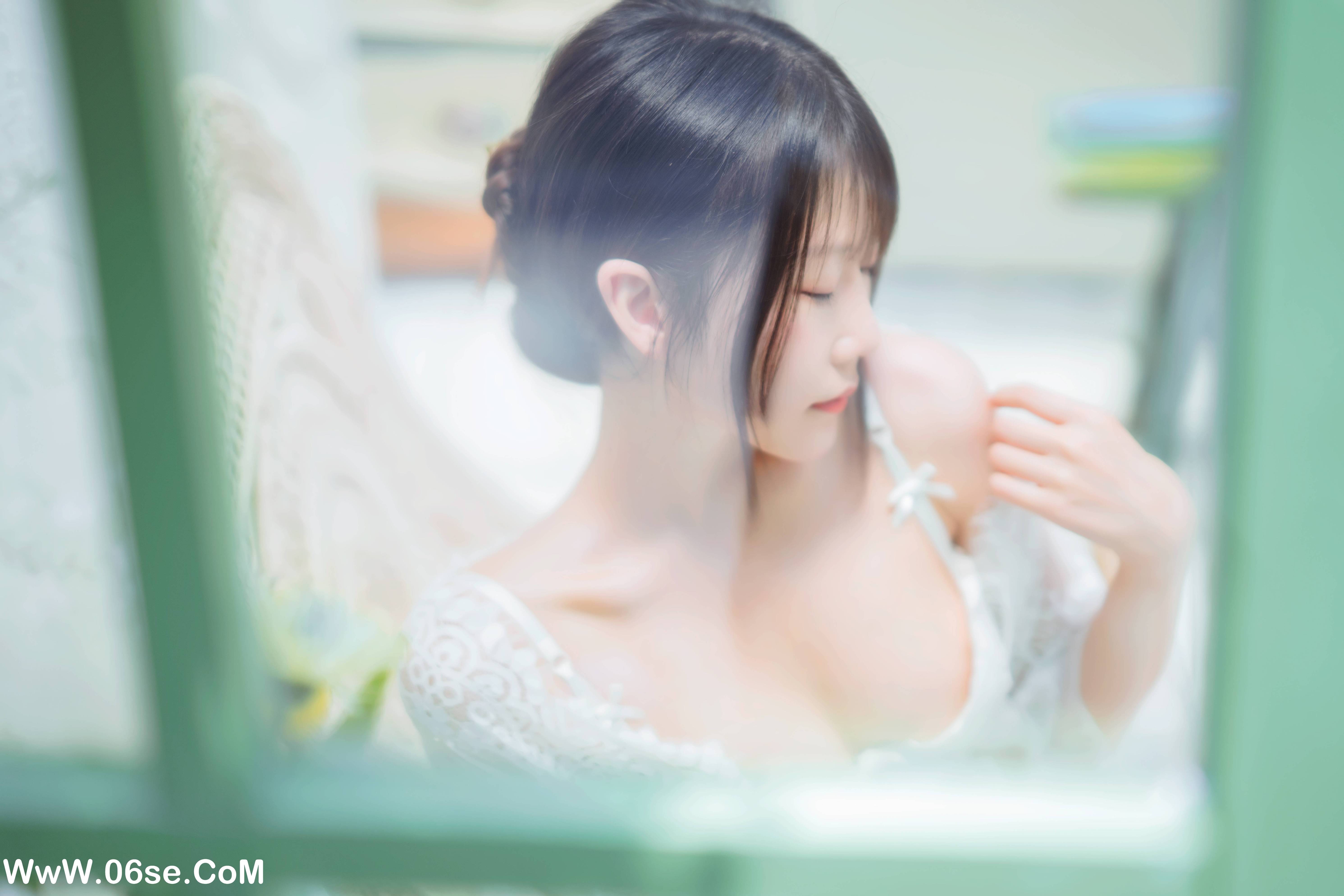 图片[21]-[YITUYU艺图语]2022.05.16 花房阳光少女 香草喵露露[32P-487.68 MB]-六色网