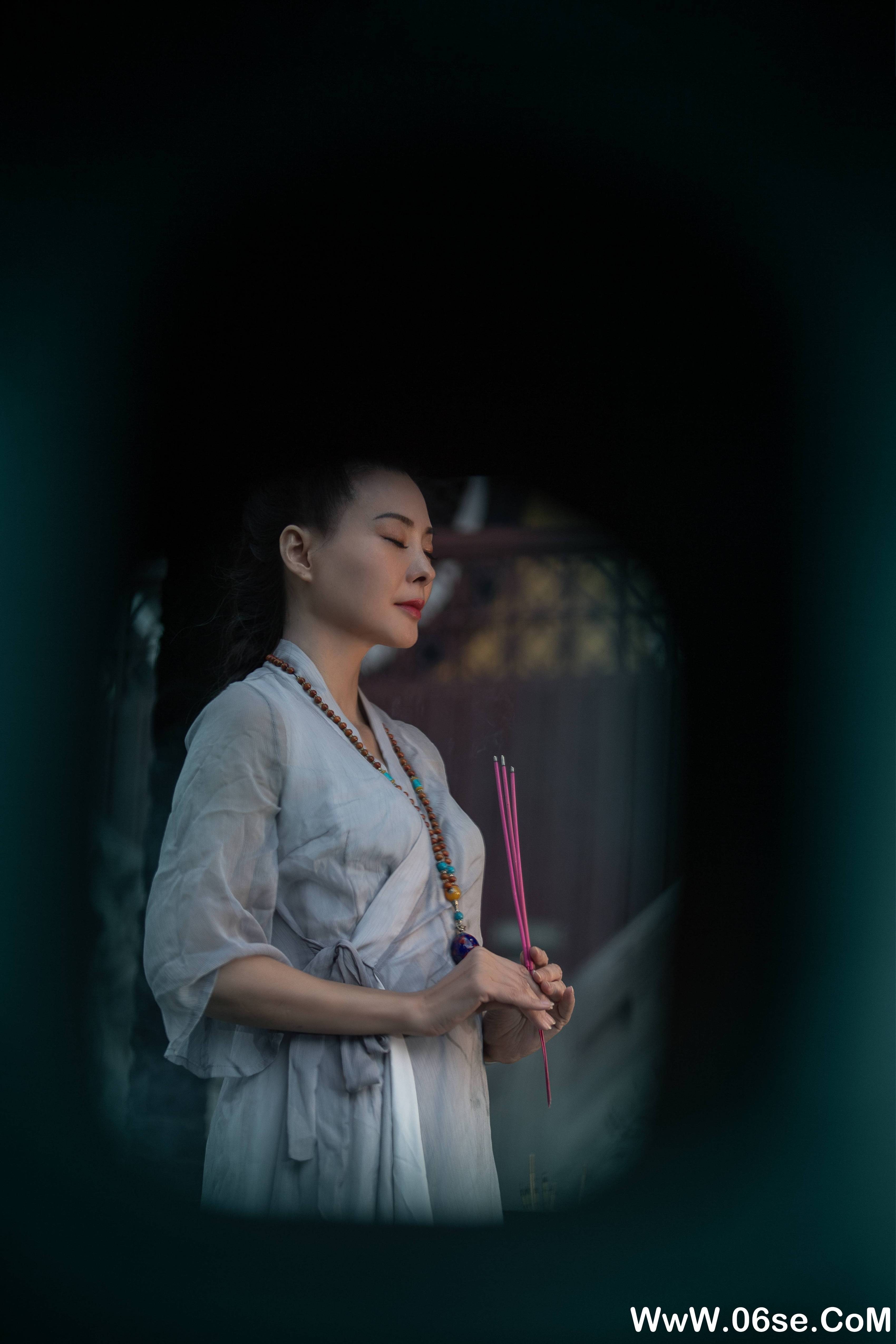 图片[39]-[YITUYU艺图语]2021.07.30 问佛 莲[39P／297MB]-六色网