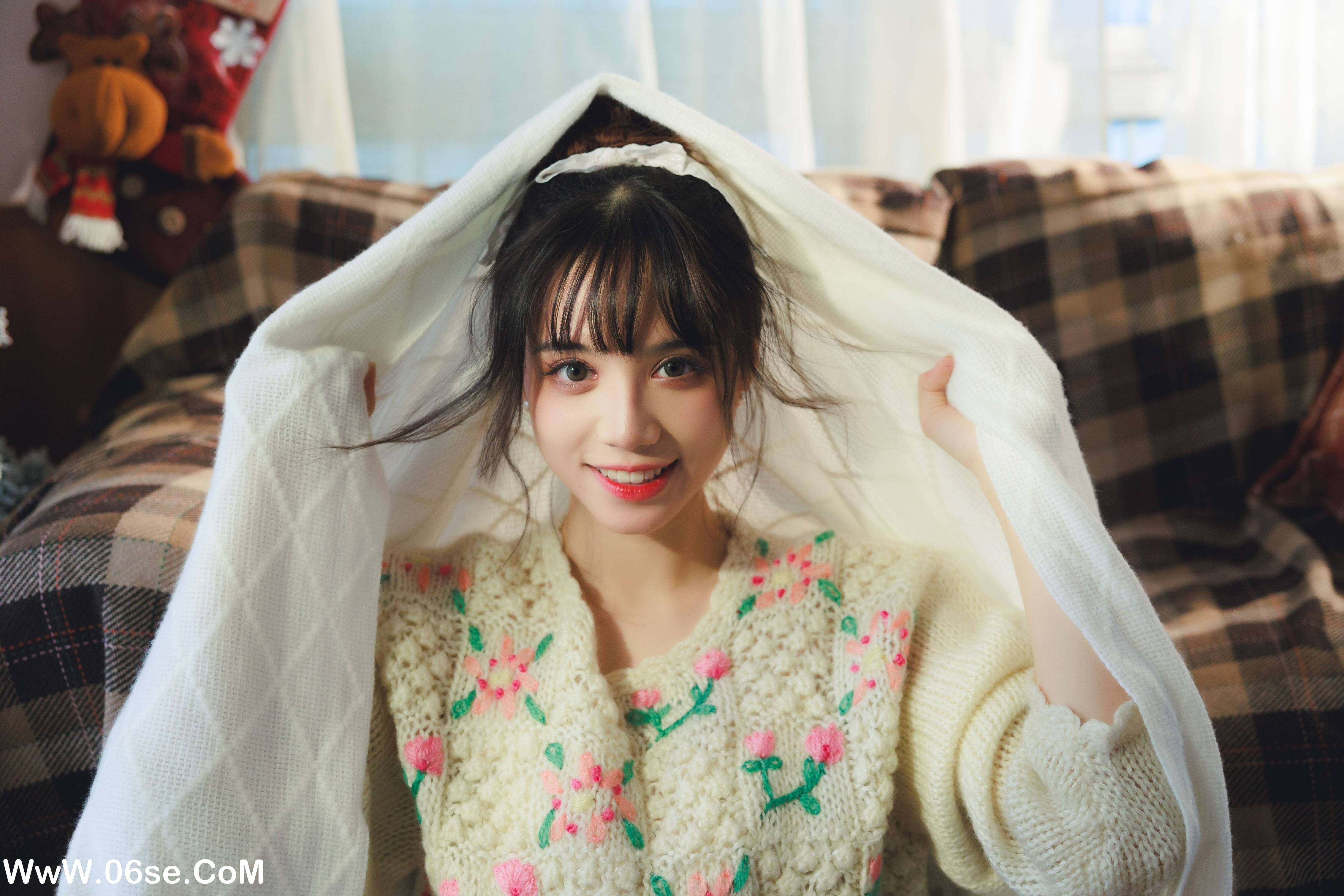 图片[22]-[YITUYU艺图语]2022.06.17 少女圣诞季 贰加六[36P-83.65MB]-六色网
