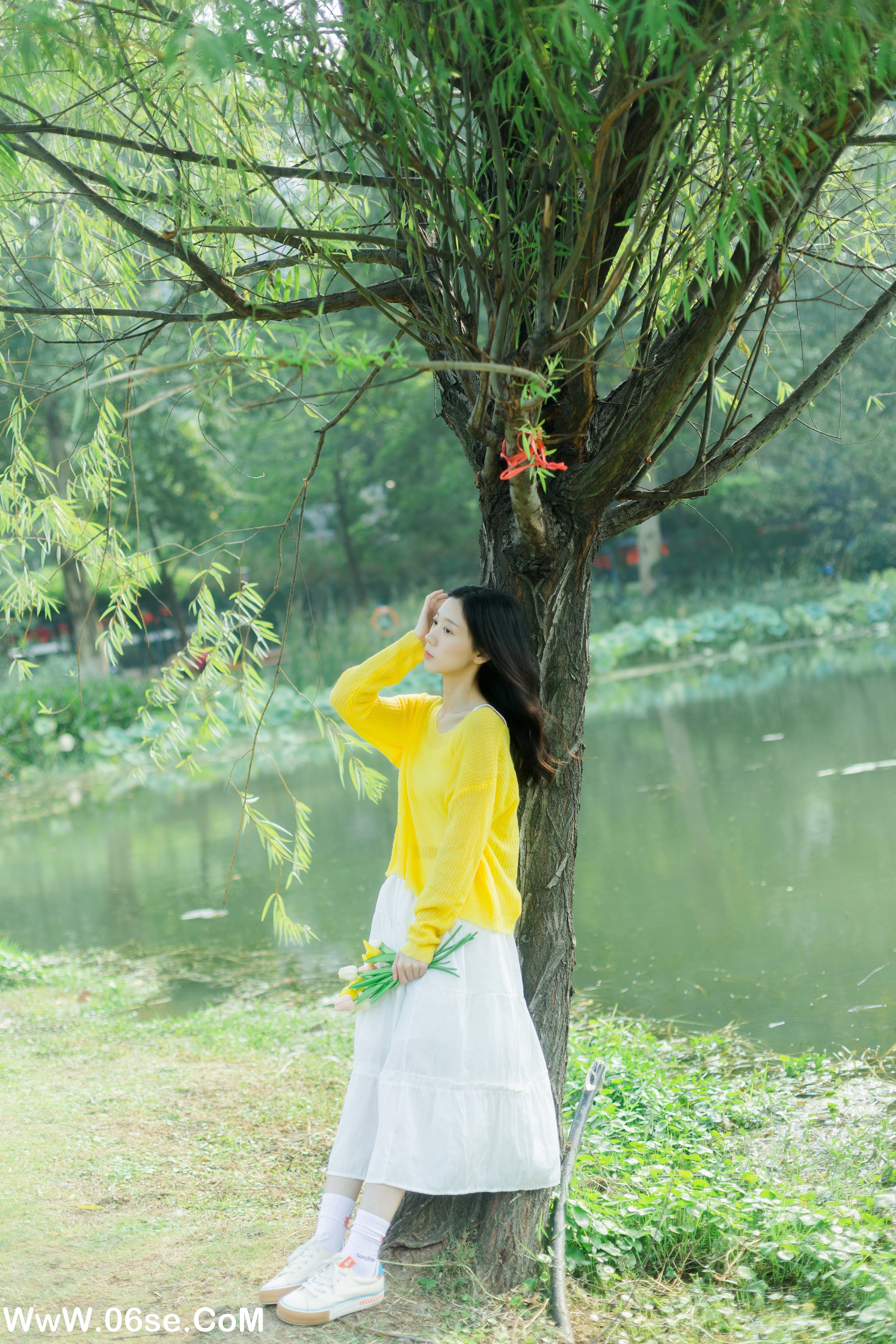 图片[32]-[YITUYU艺图语]2022.11.26 秋风轻轻 饲猫少女-[37+1P／342MB]-六色网