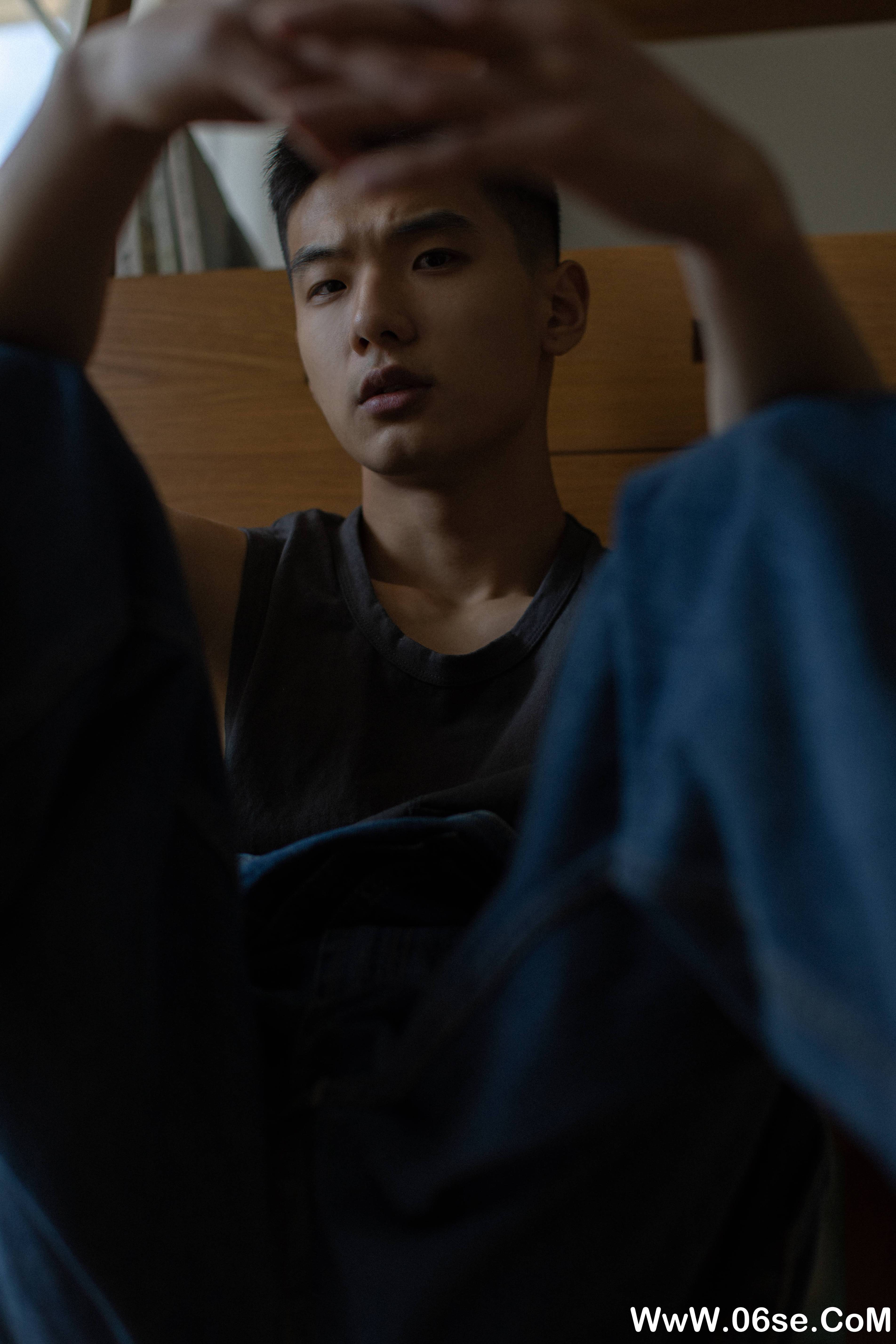 图片[26]-[YITUYU艺图语]2021.08.21 背带裤男孩 周安[34+1P／513MB]-六色网
