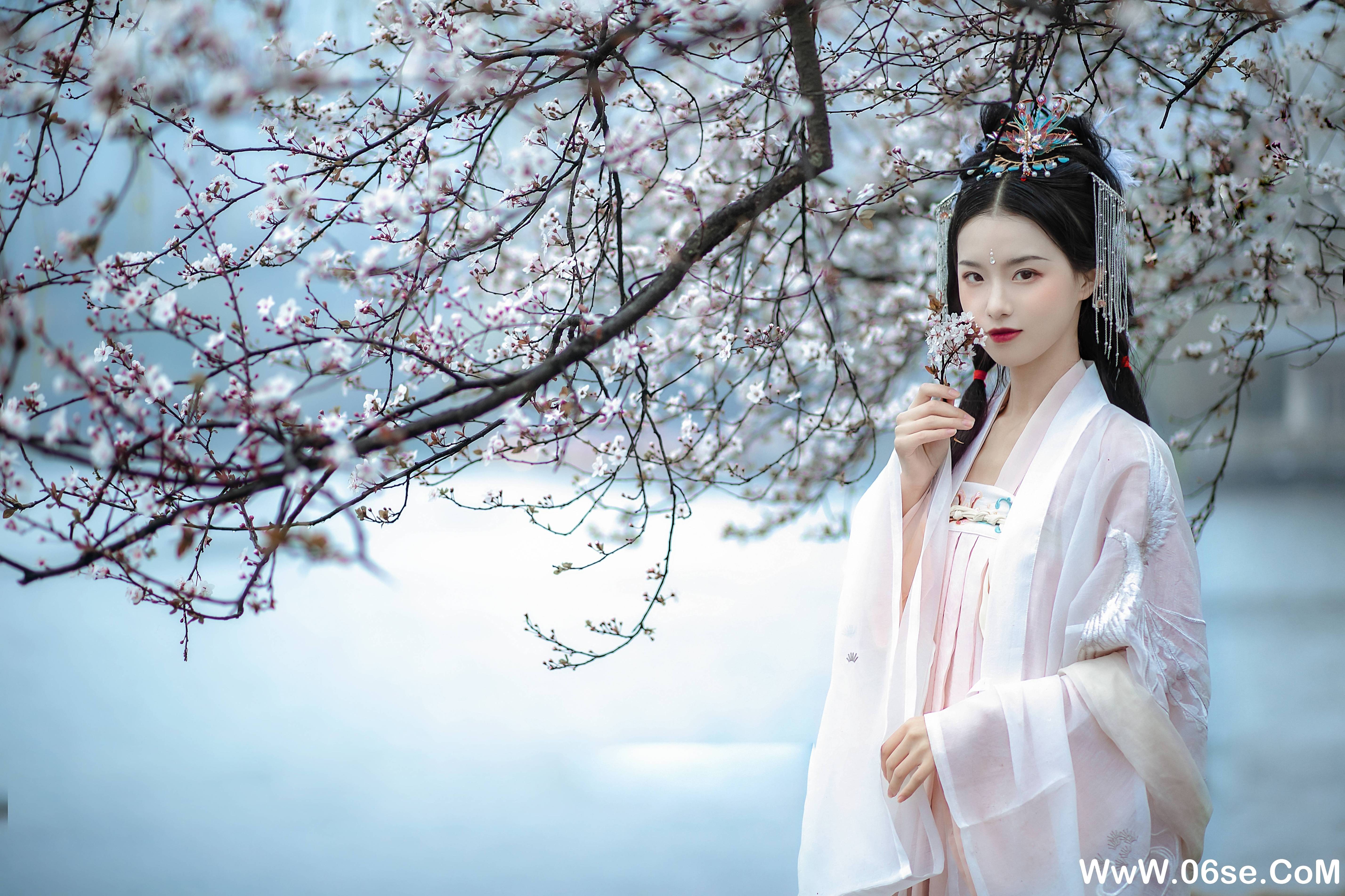 图片[16]-[YITUYU艺图语]2021.09.23 杏花雨 北川[18+1P／304MB]-六色网