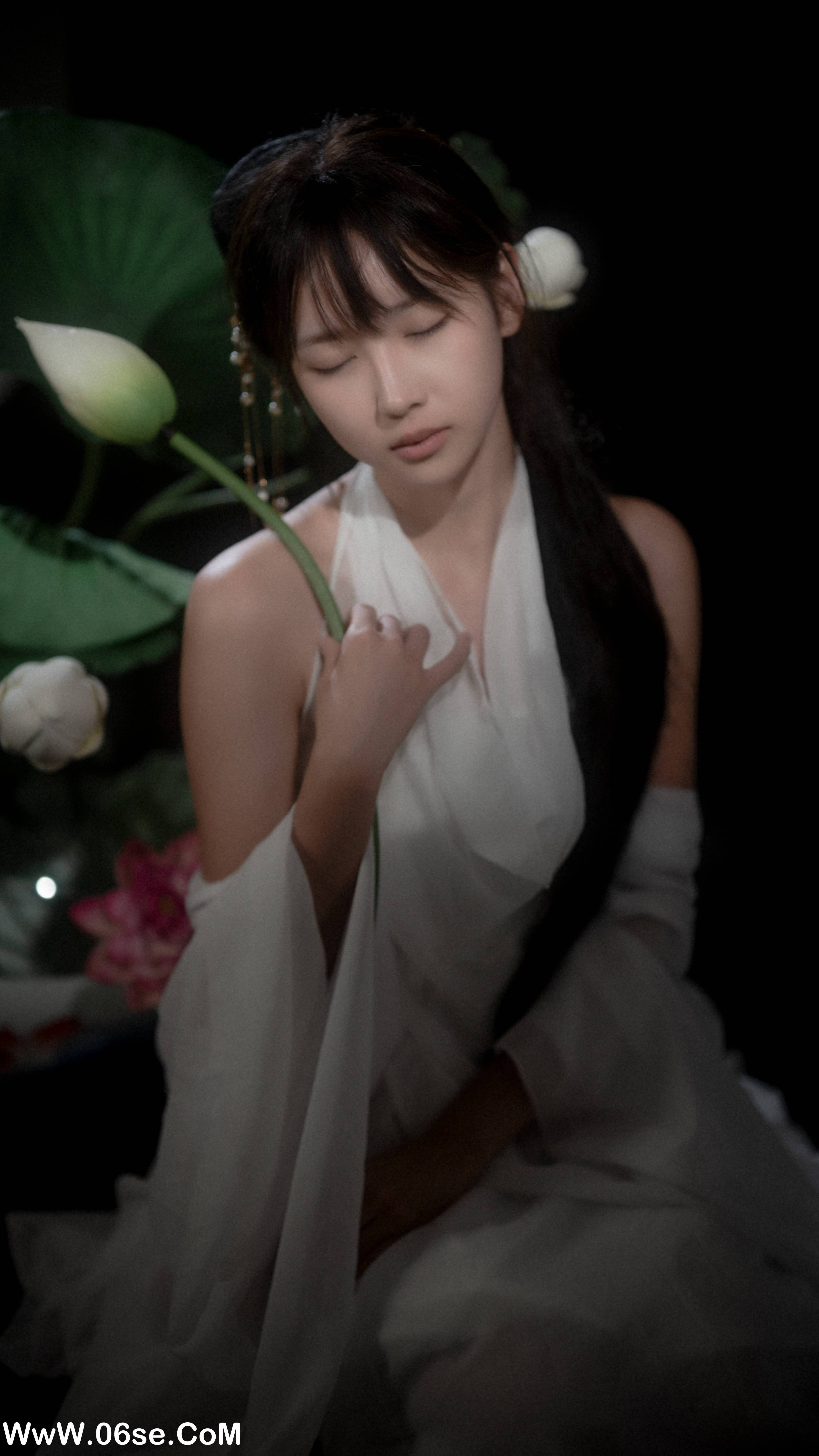 图片[38]-[YITUYU艺图语]2022.08.29 荷思 筱雯[56+1P／281MB]-六色网
